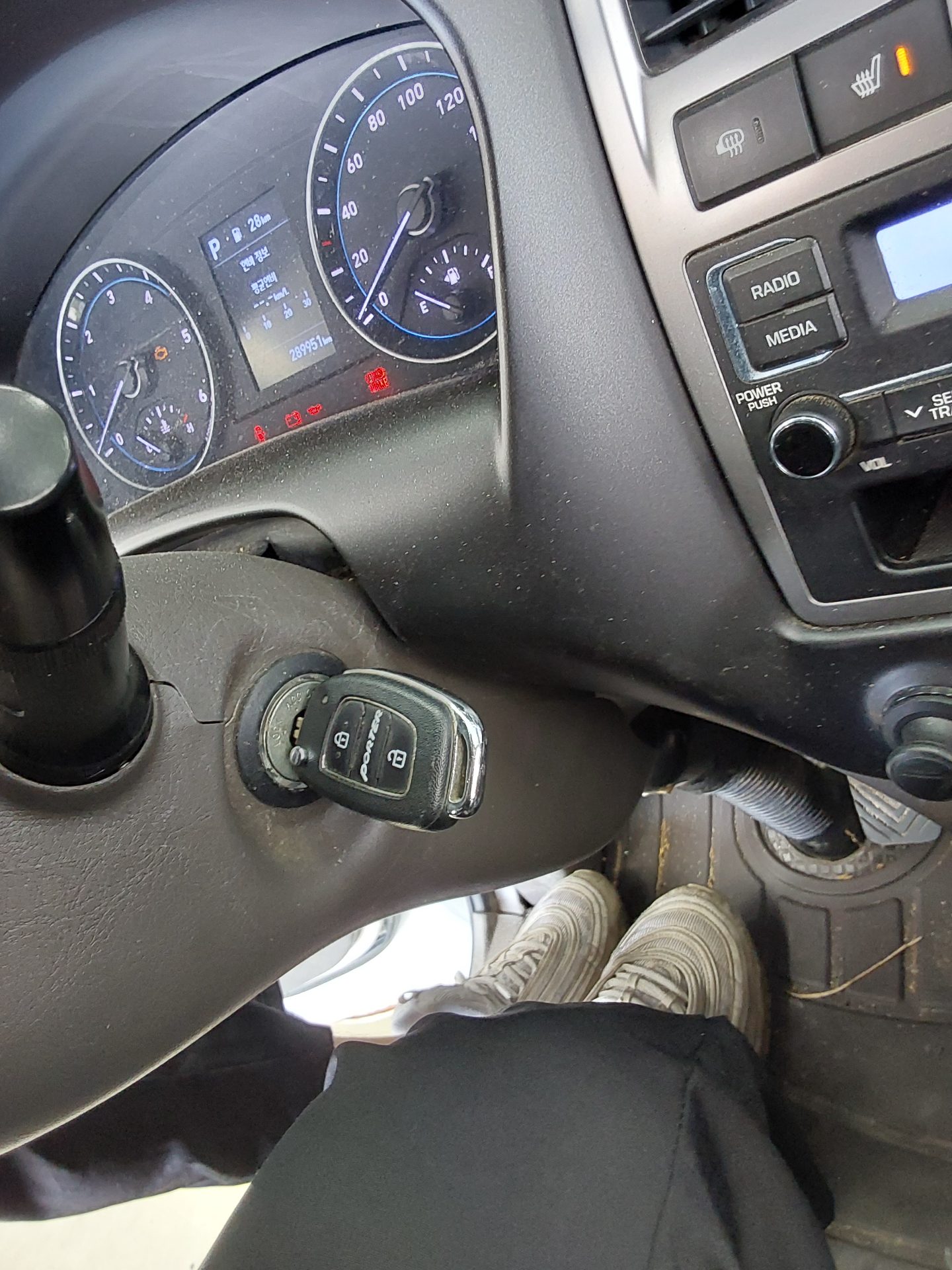 2020 - hyundai porter