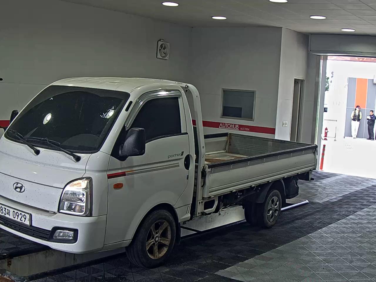 HYUNDAI PORTER II STANDARD CAB EXTRA WHEELBASE