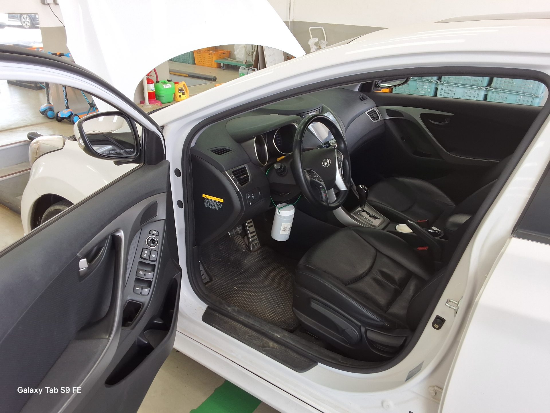 2013 - hyundai avante