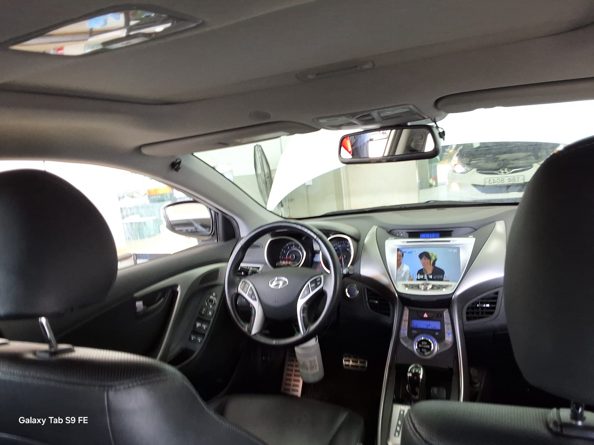 2013 - hyundai avante