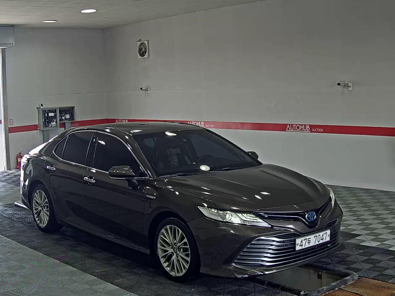 2018 - toyota camry
