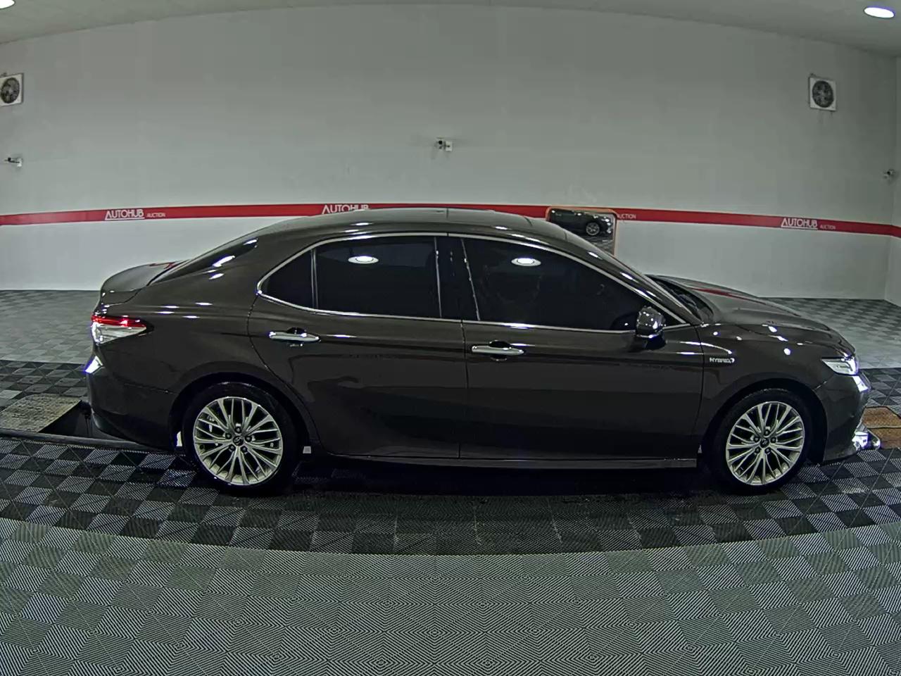 2018 - toyota camry