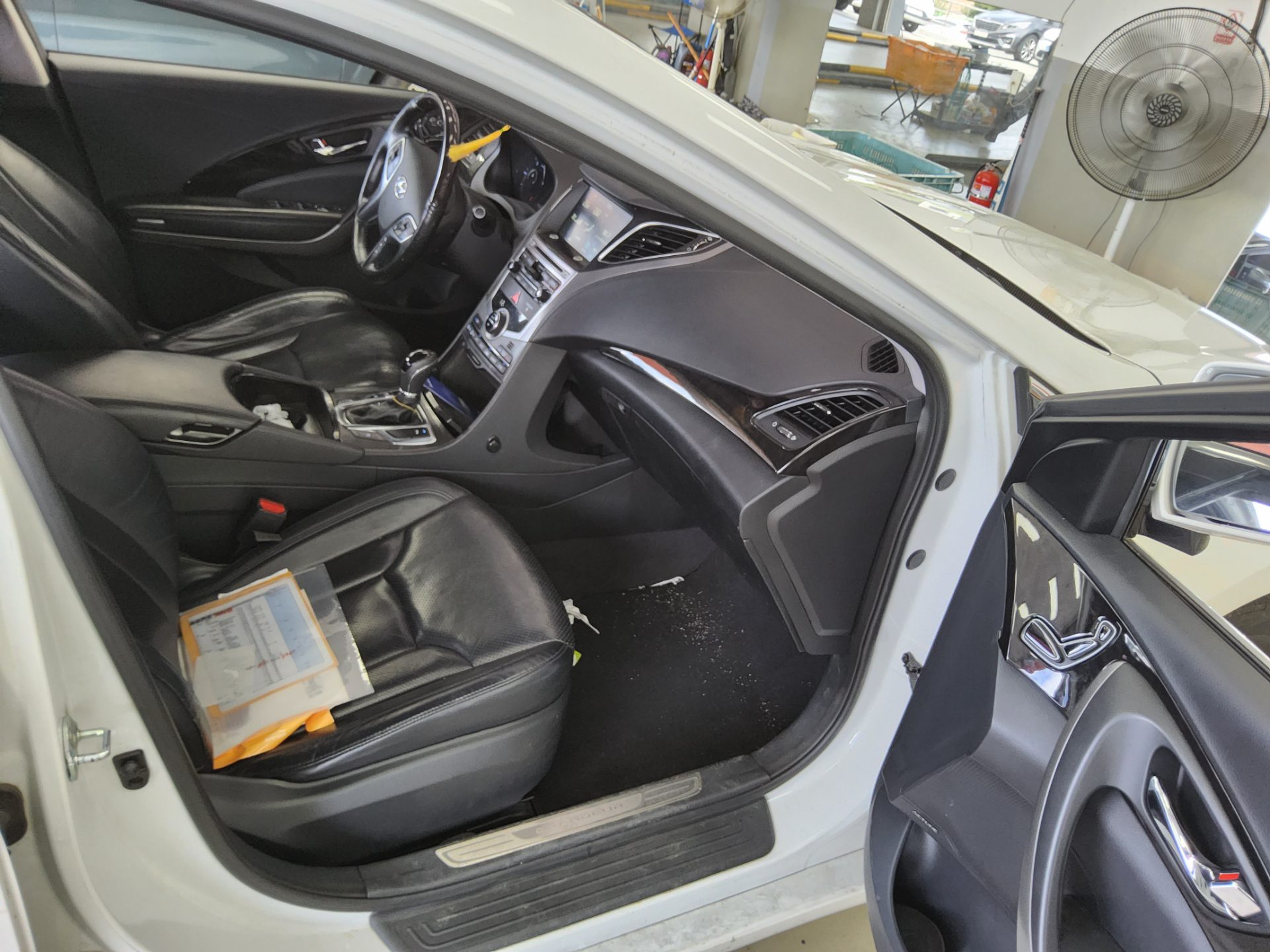 2017 - hyundai grandeur