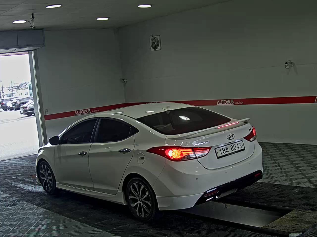 2013 - hyundai avante