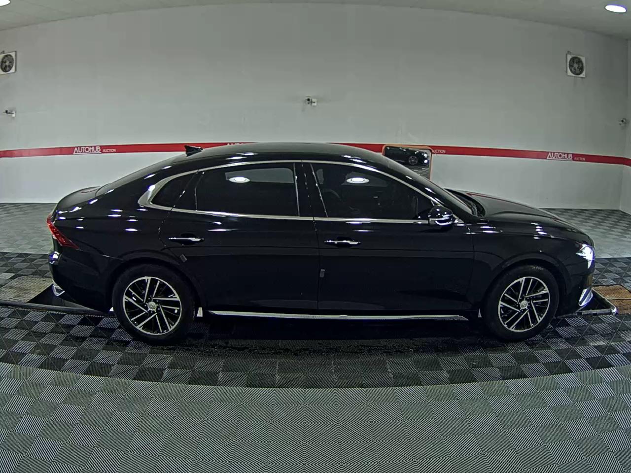 2020 - hyundai grandeur
