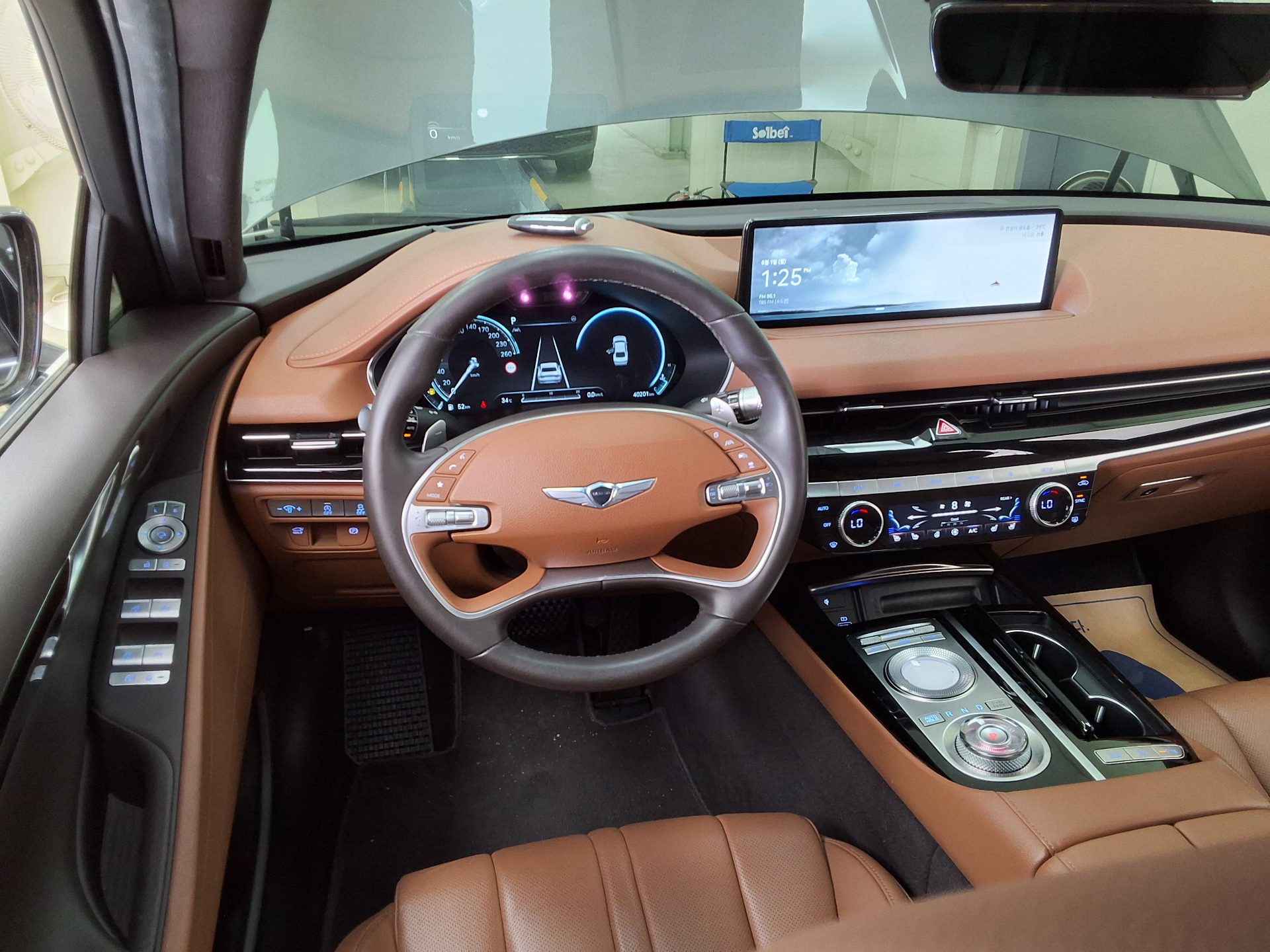 2022 - genesis g80