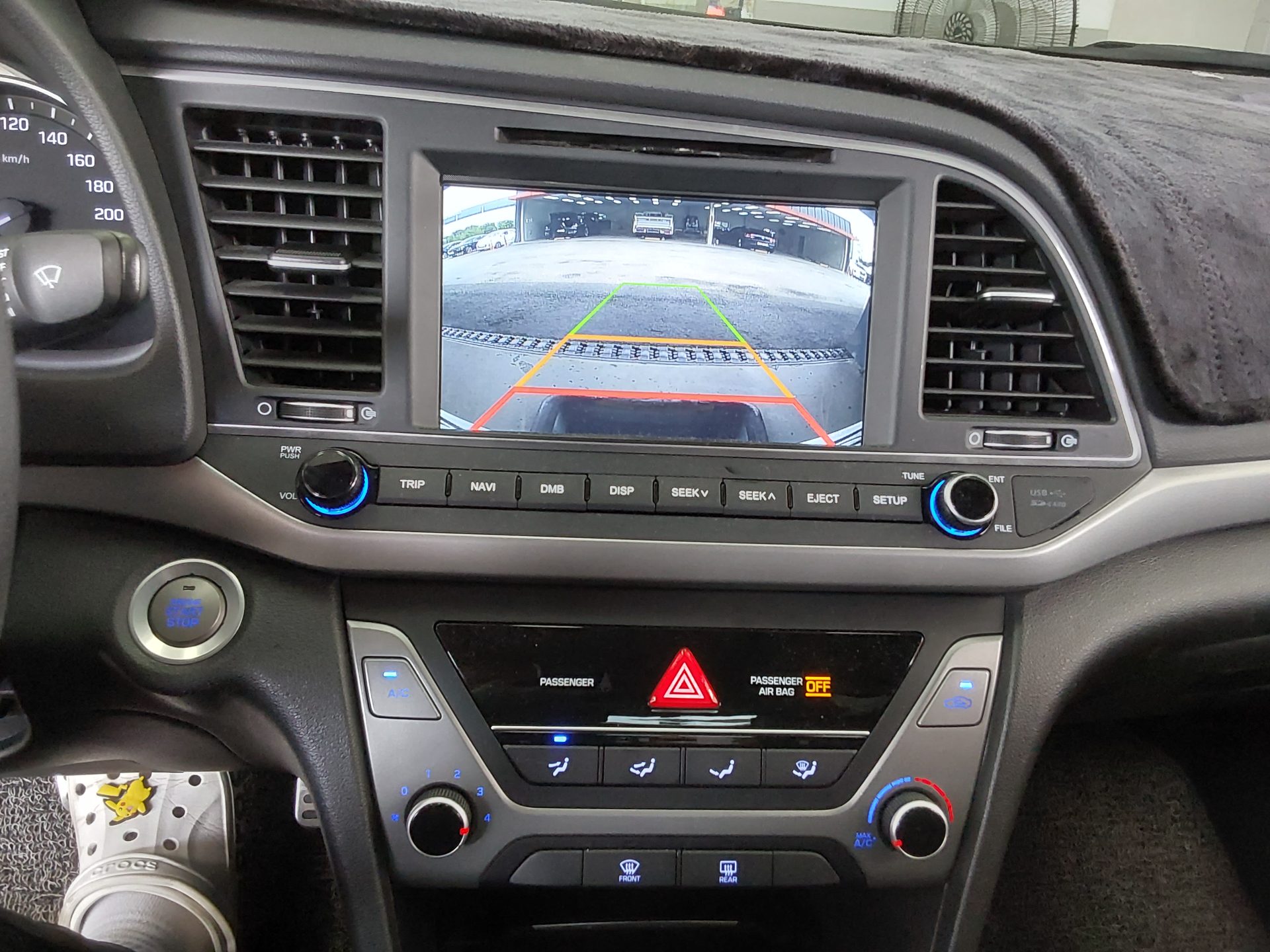2017 - hyundai avante