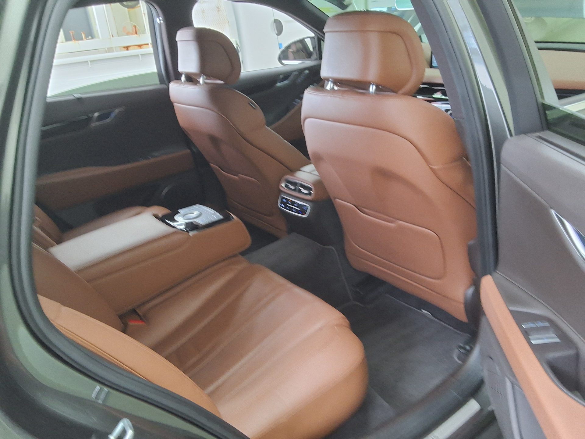 2022 - genesis g80