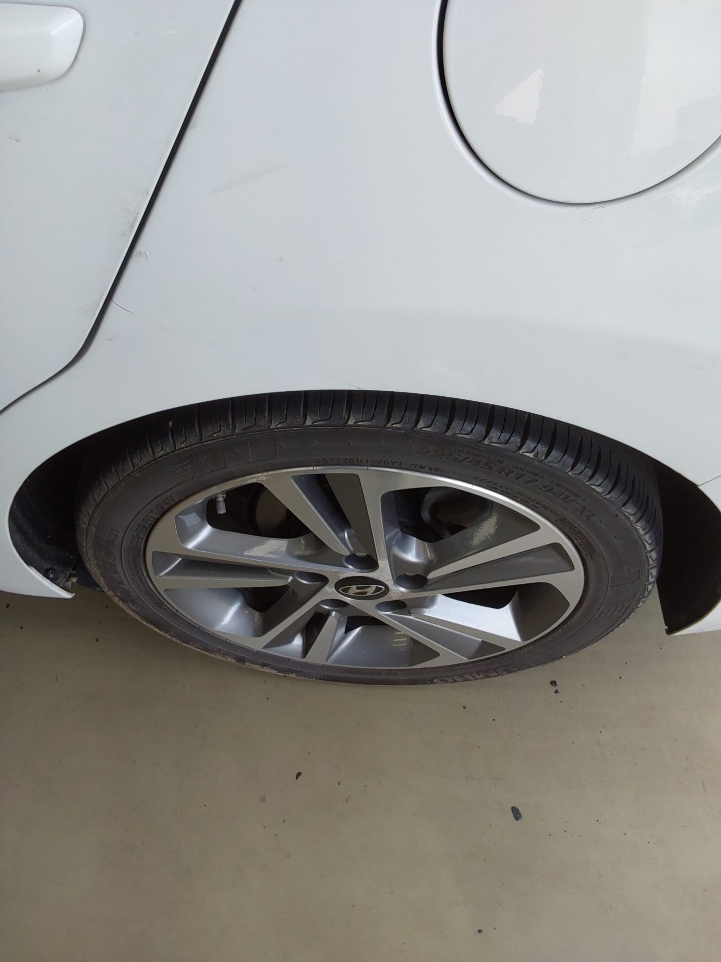 2017 - hyundai avante