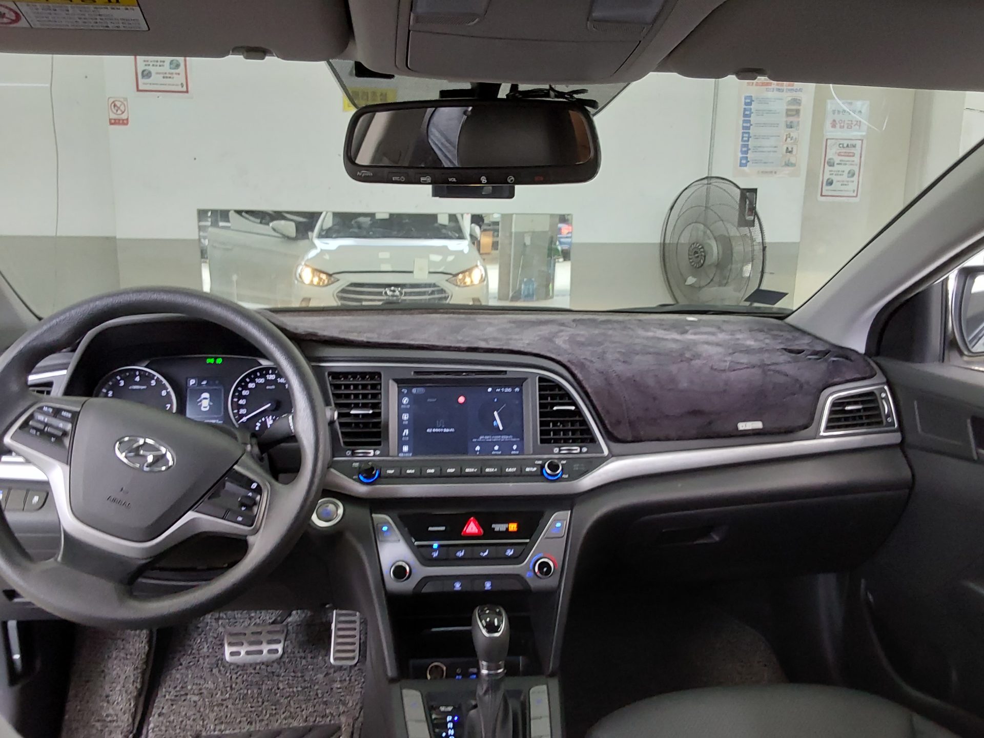 2017 - hyundai avante