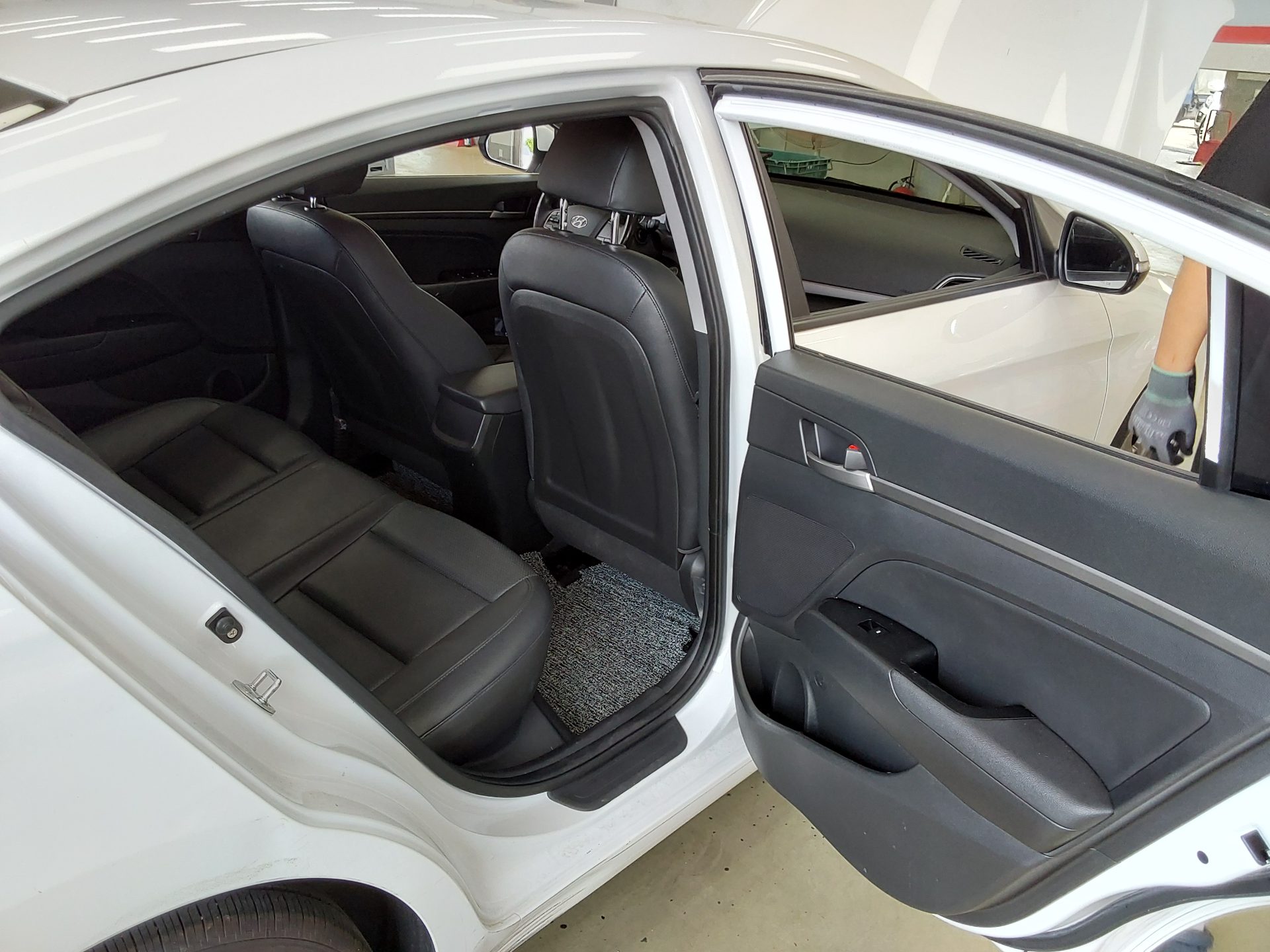 2018 - hyundai avante