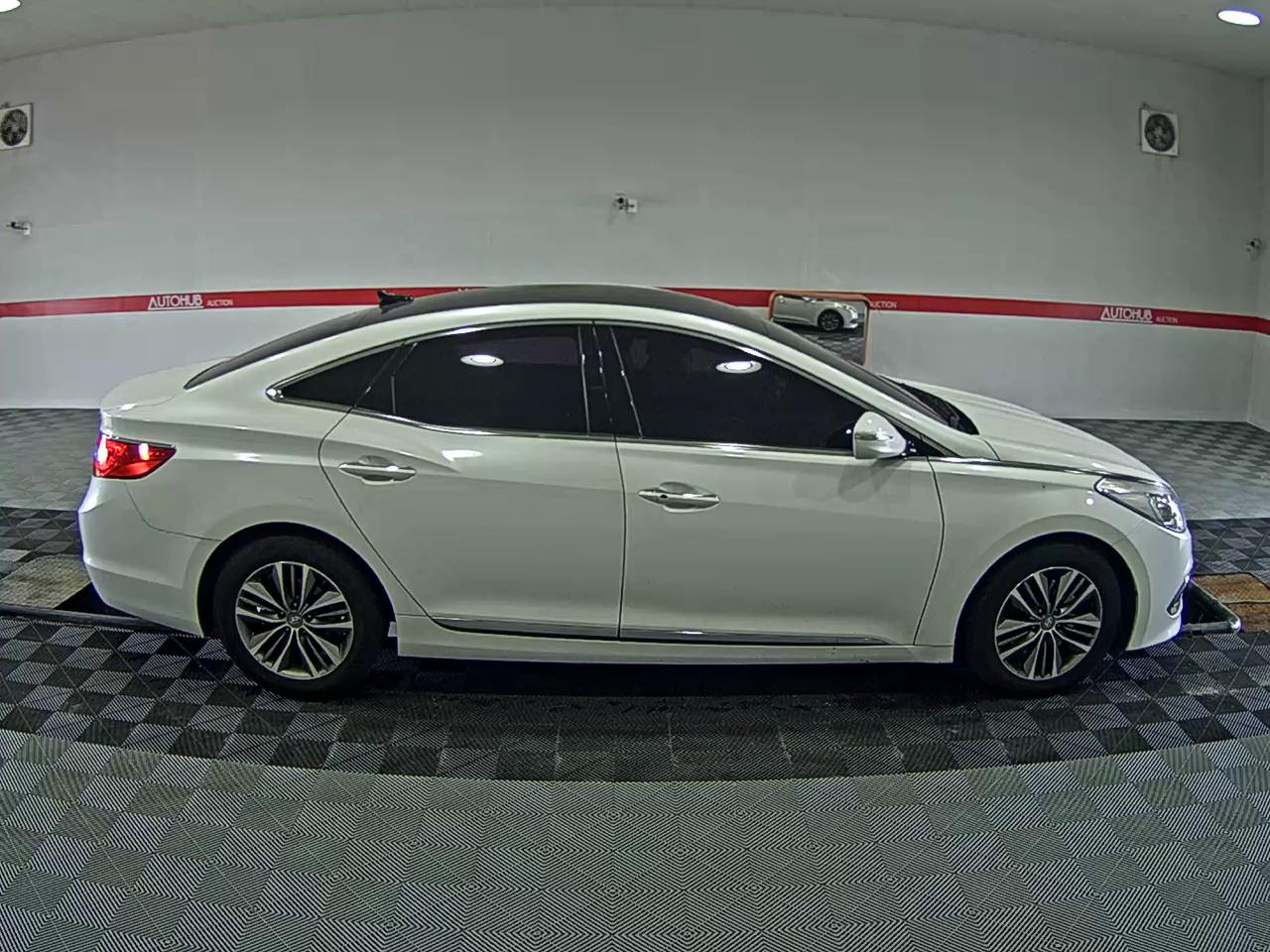 2017 - hyundai grandeur