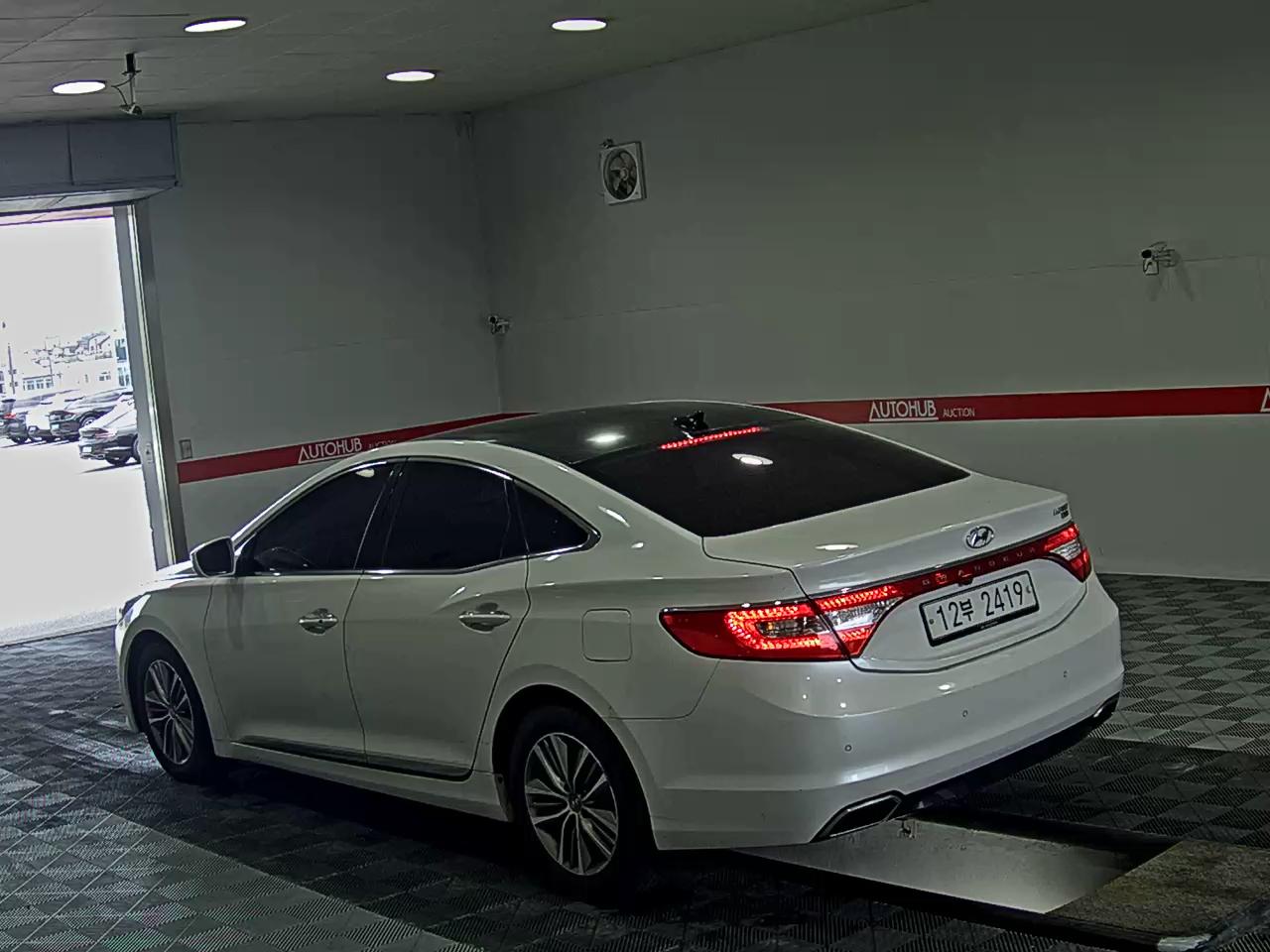 2017 - hyundai grandeur