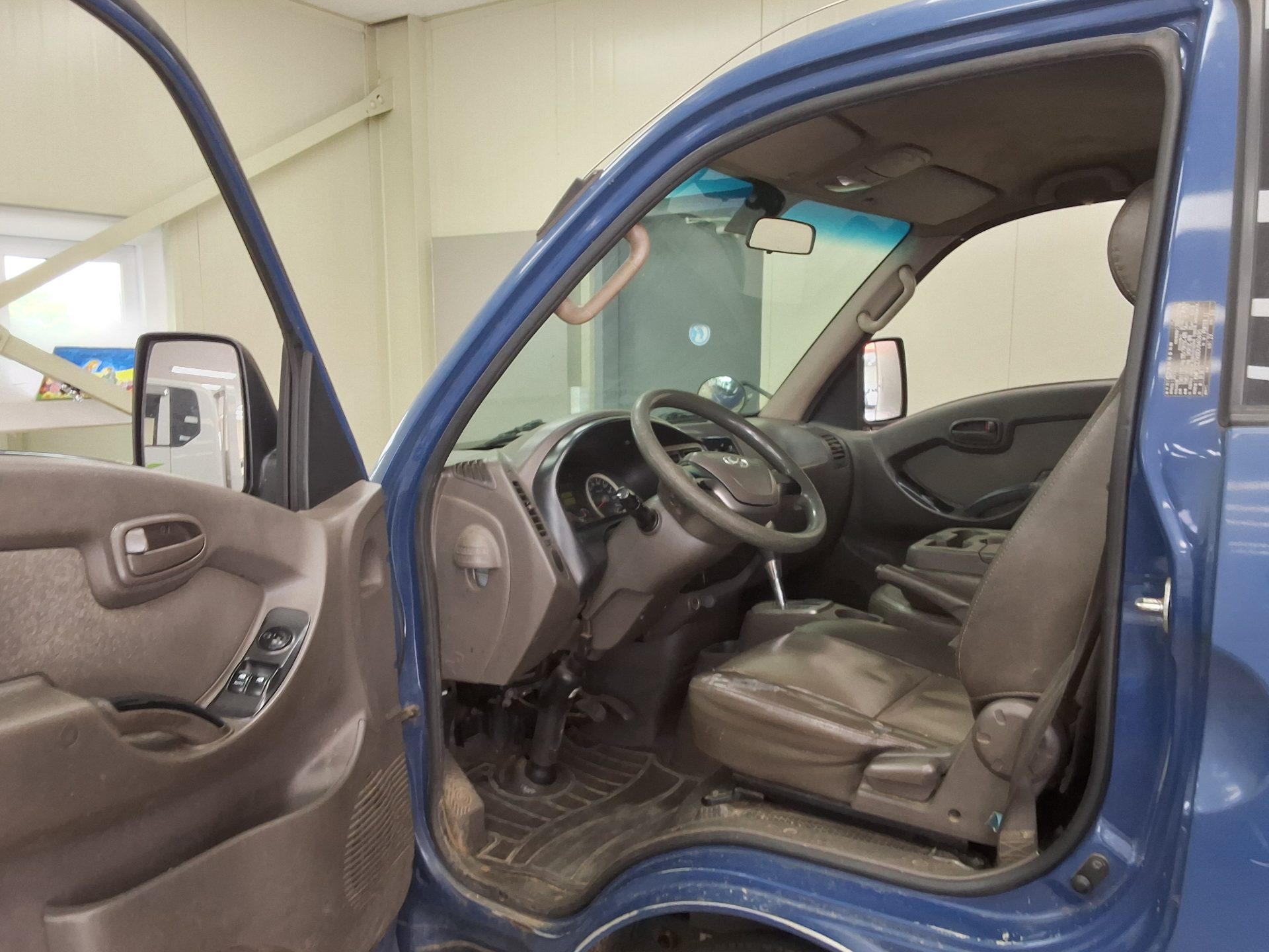 2013 - hyundai porter