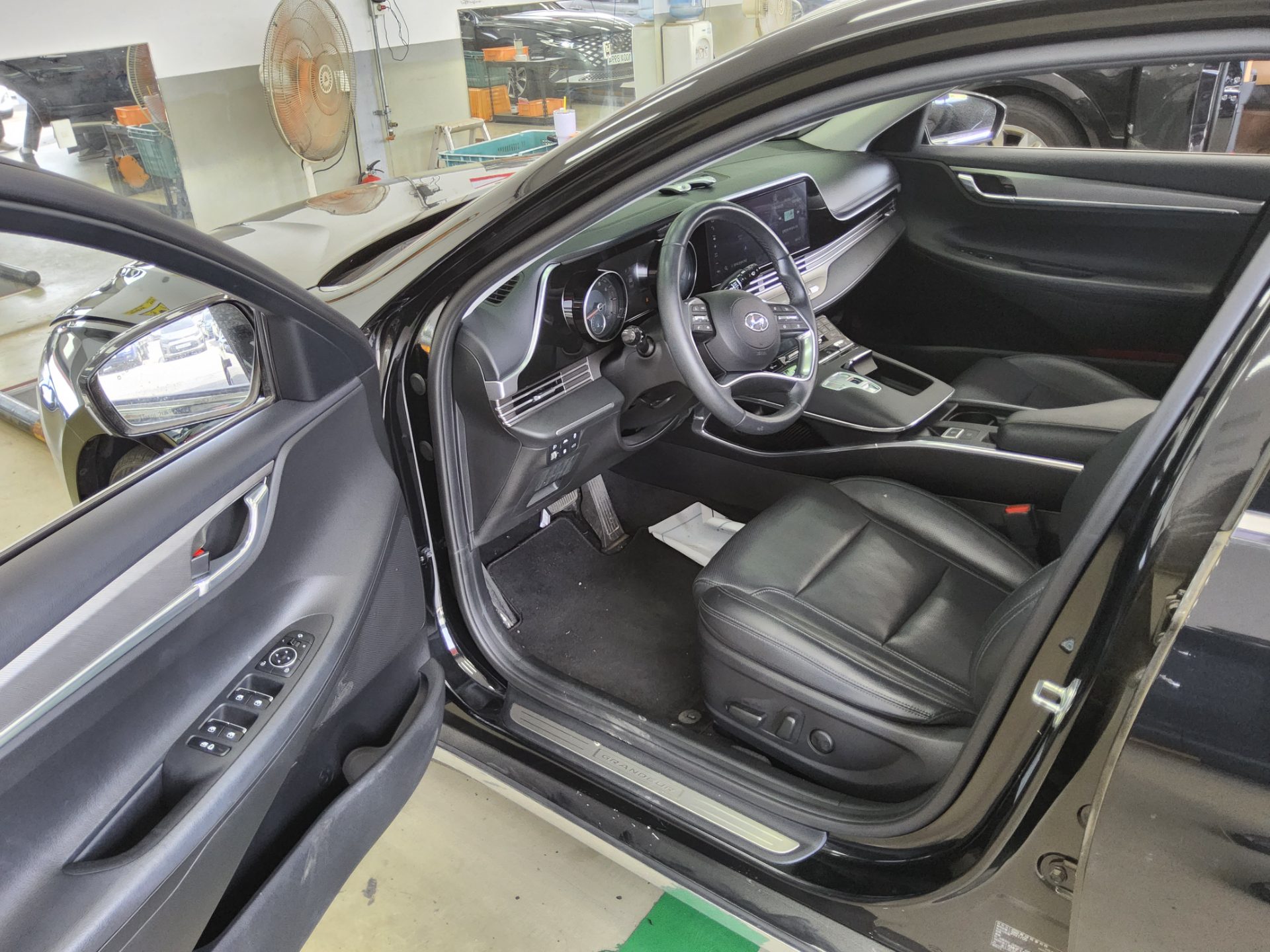 2021 - hyundai grandeur