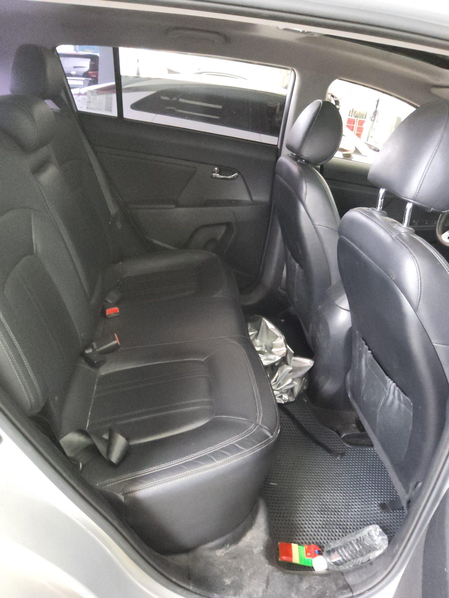 2012 - kia sportage