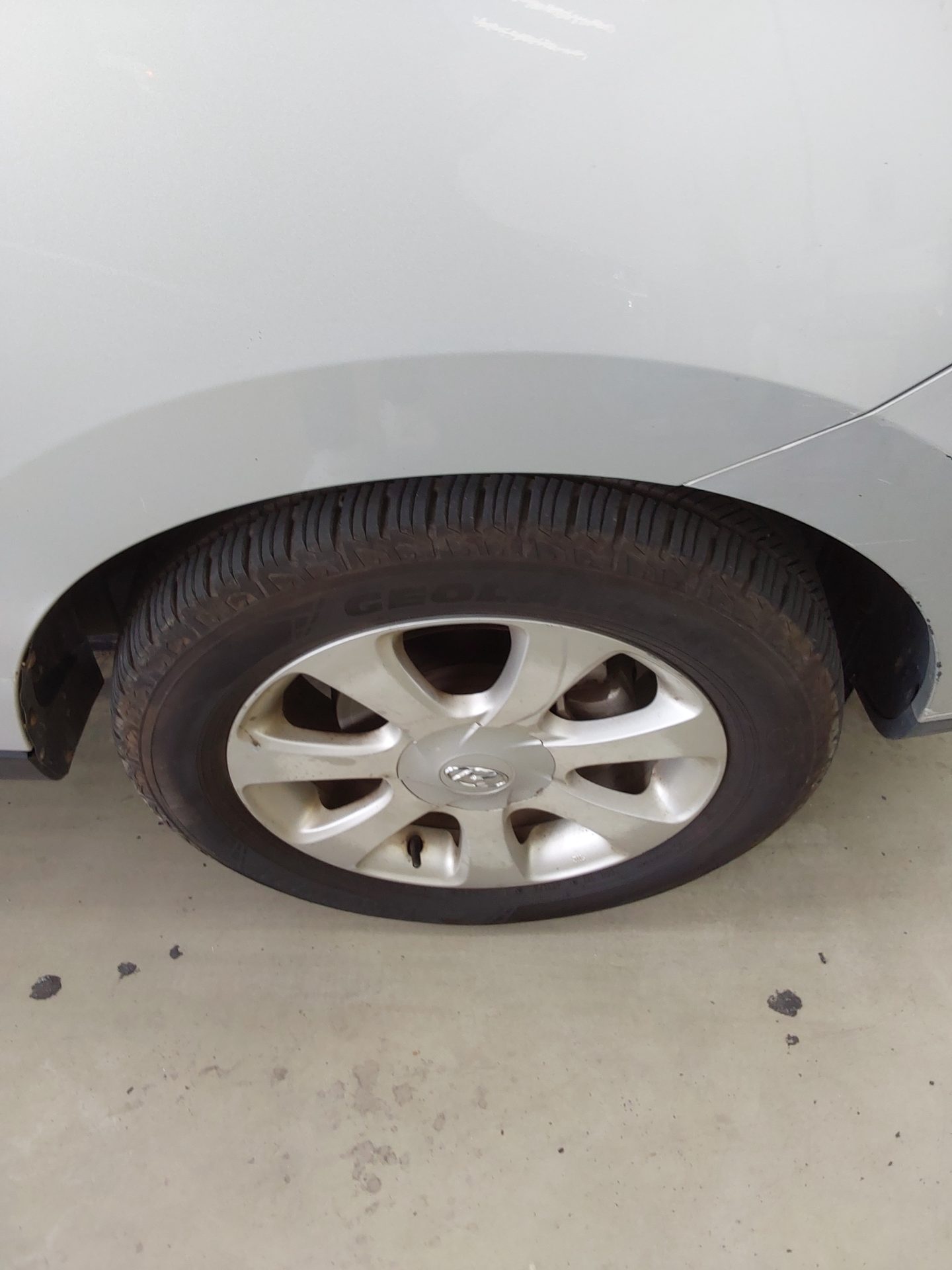 2011 - hyundai tucson