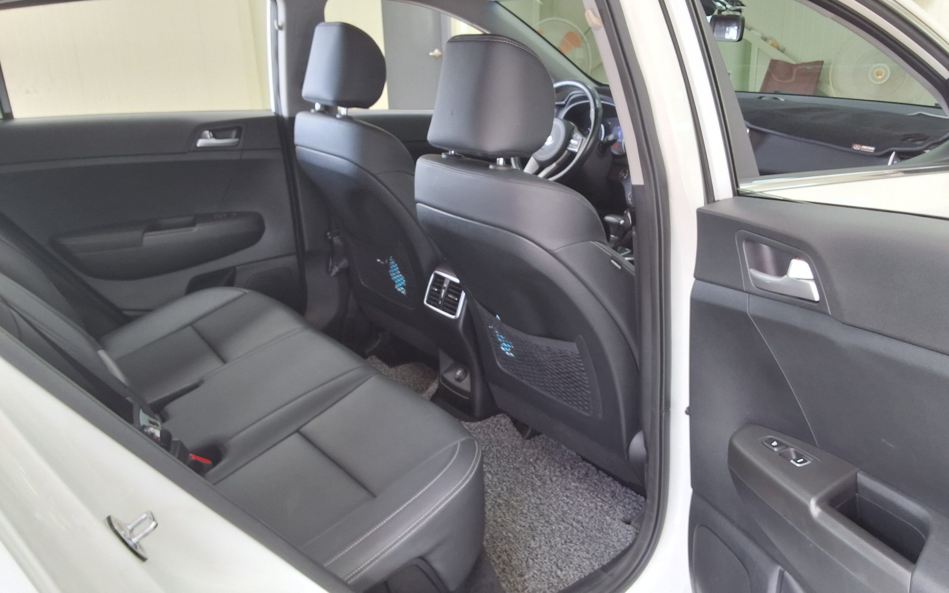 2019 - kia sportage