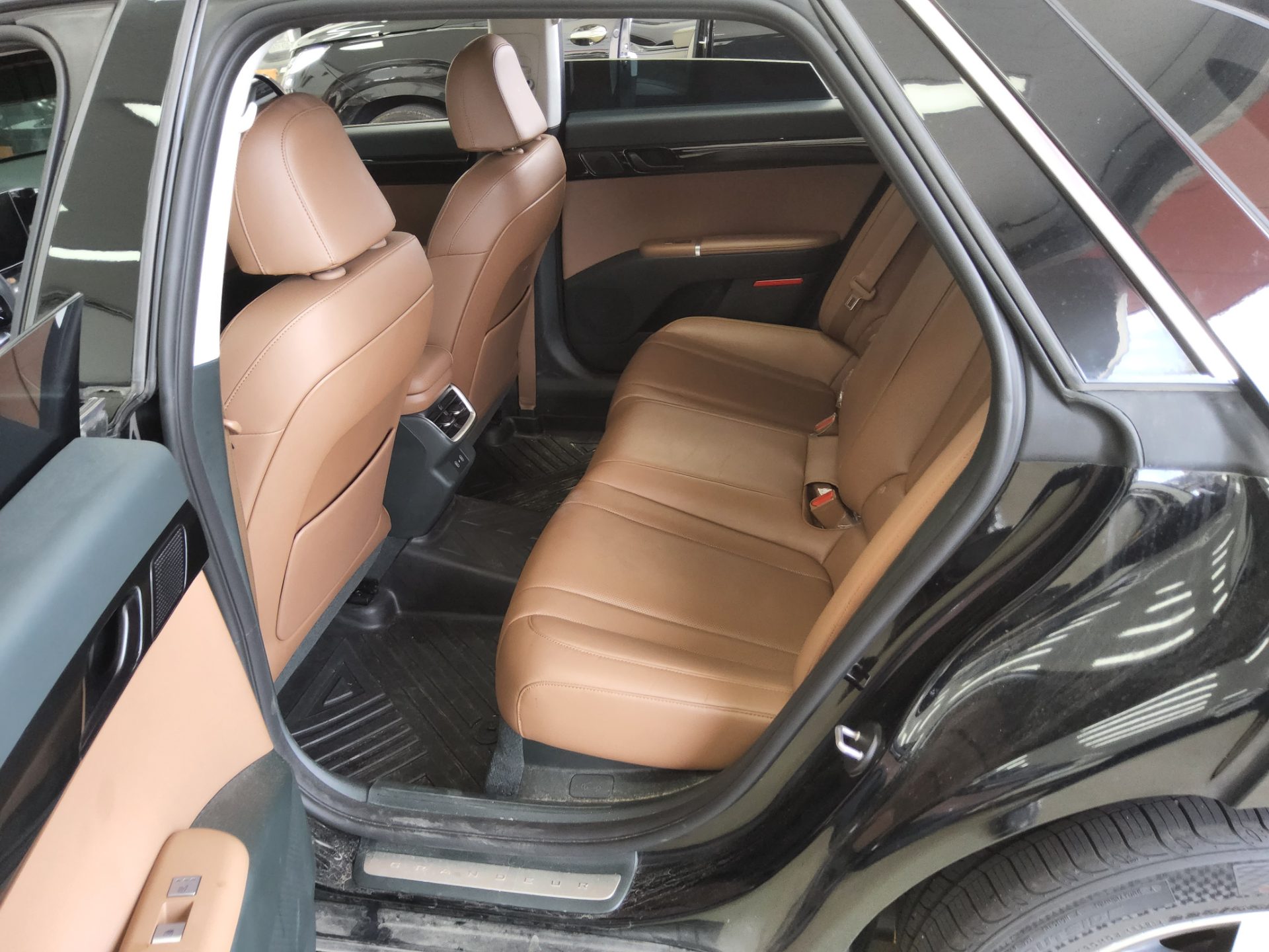 2023 - hyundai grandeur