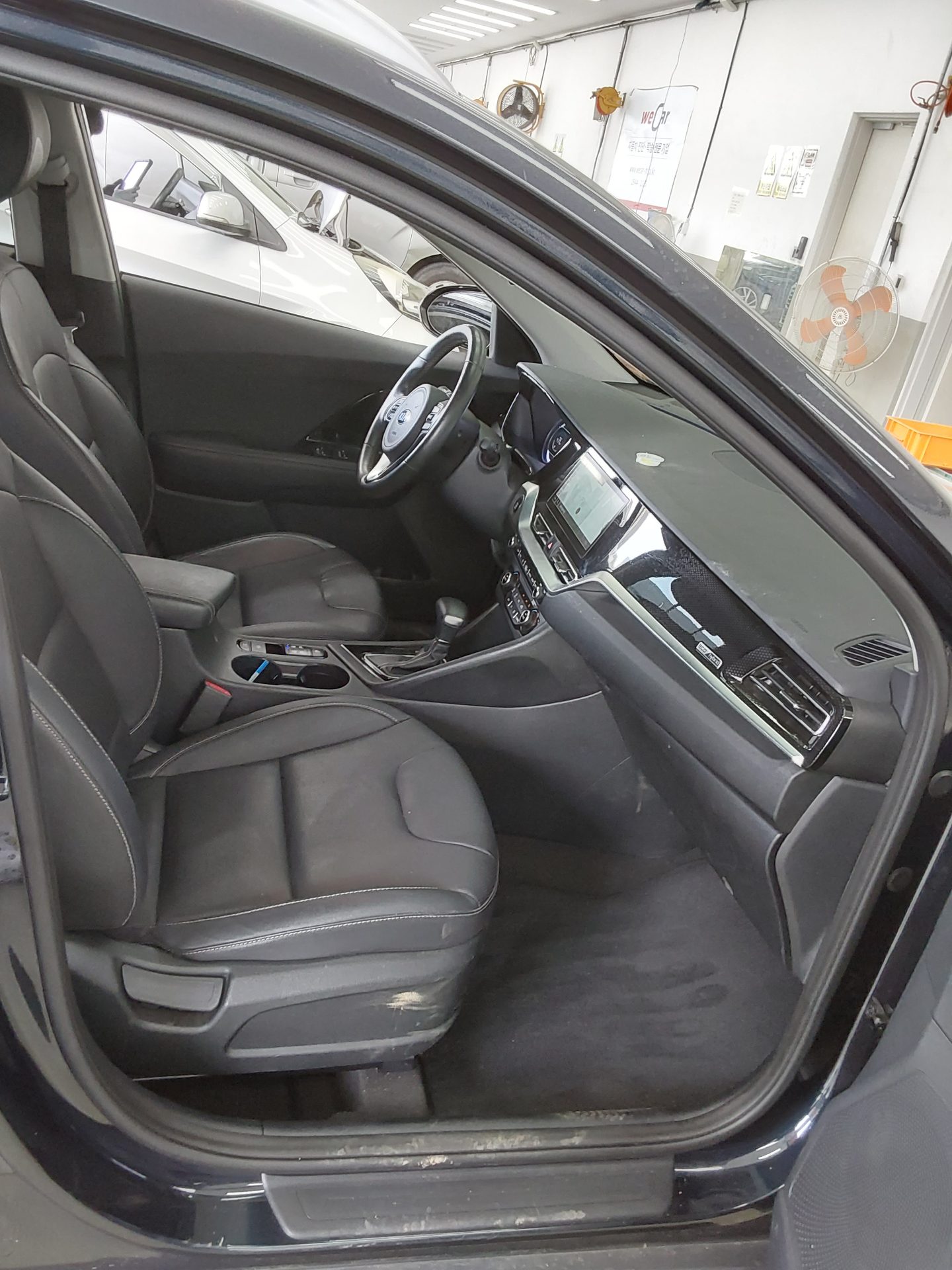 2021 - kia niro