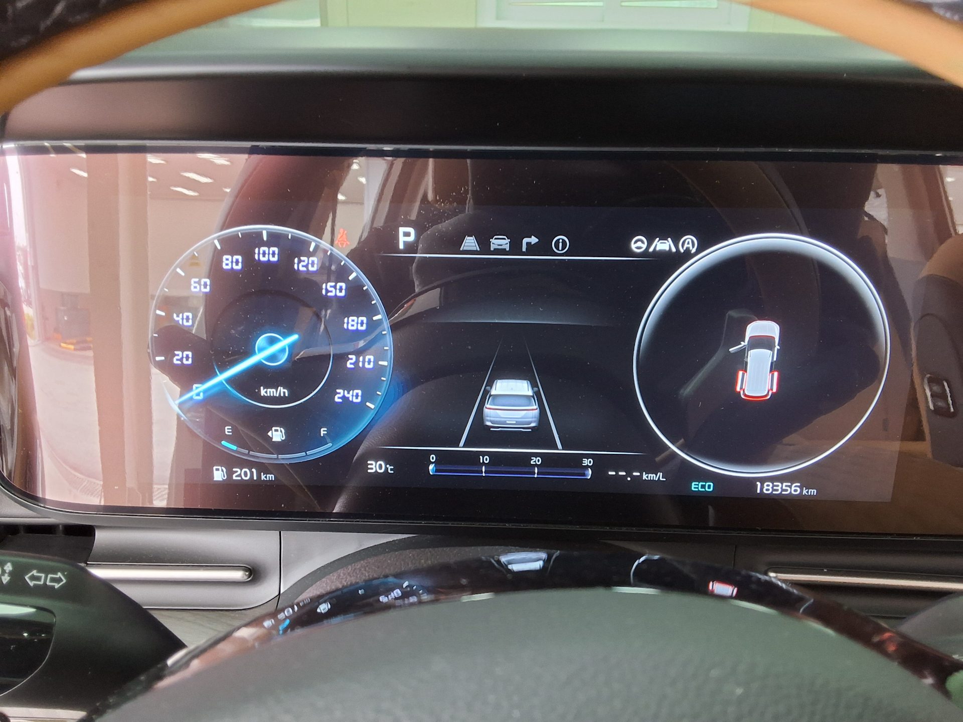 2023 - kia carnival