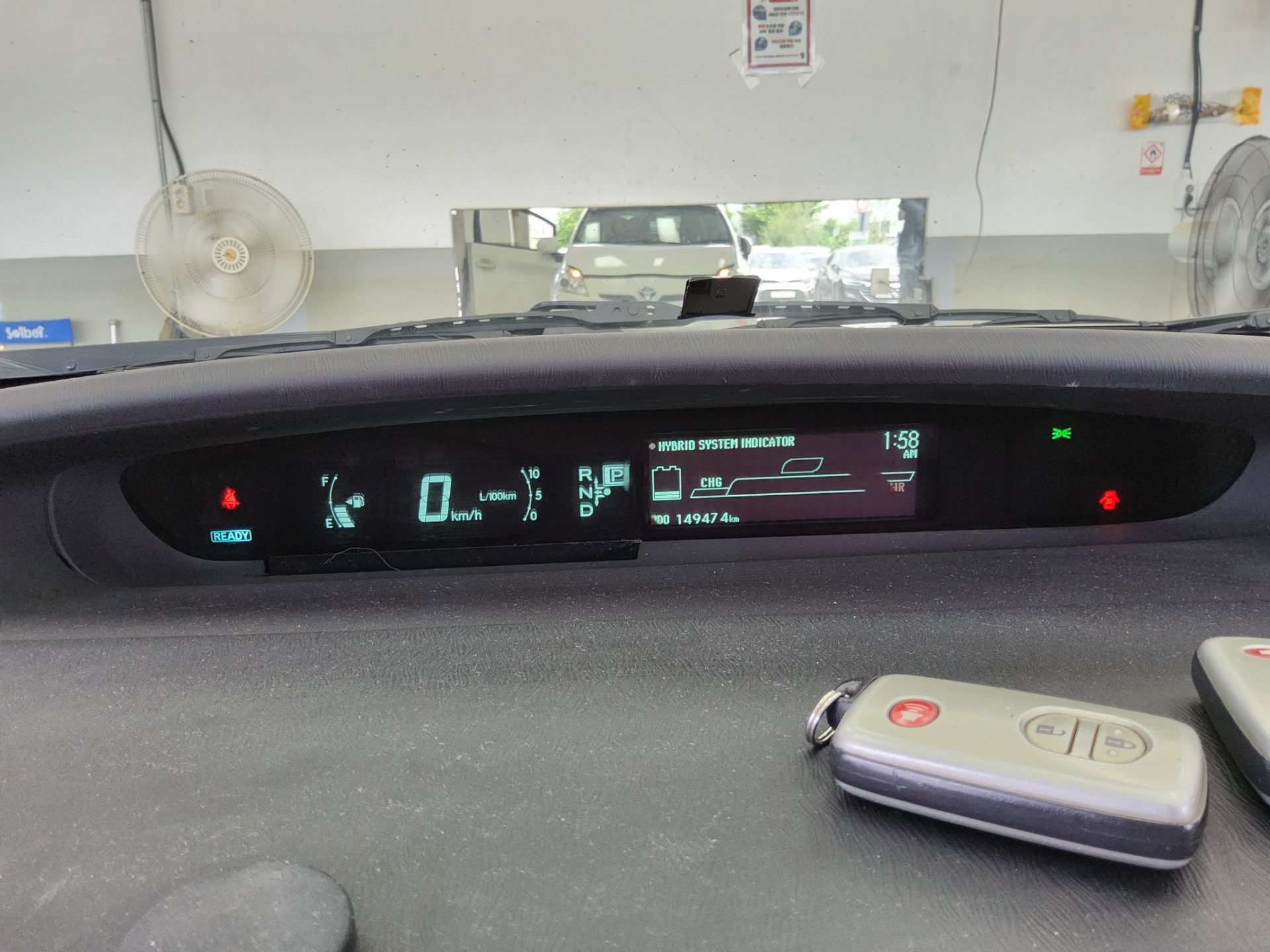 2011 - toyota prius