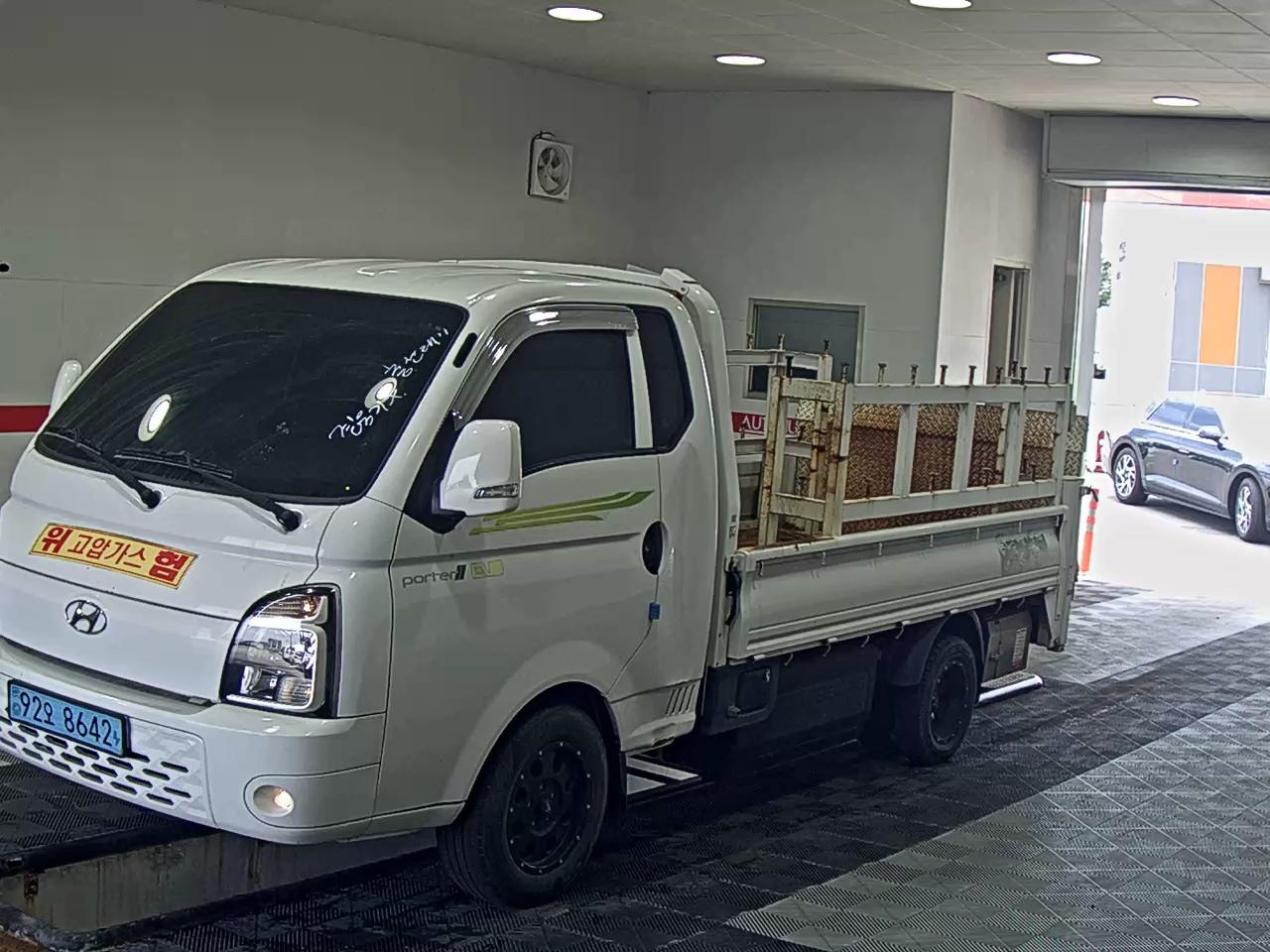 HYUNDAI PORTER II CARGO