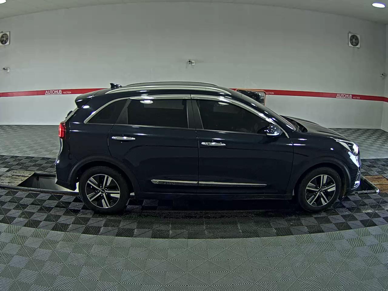 2021 - kia niro