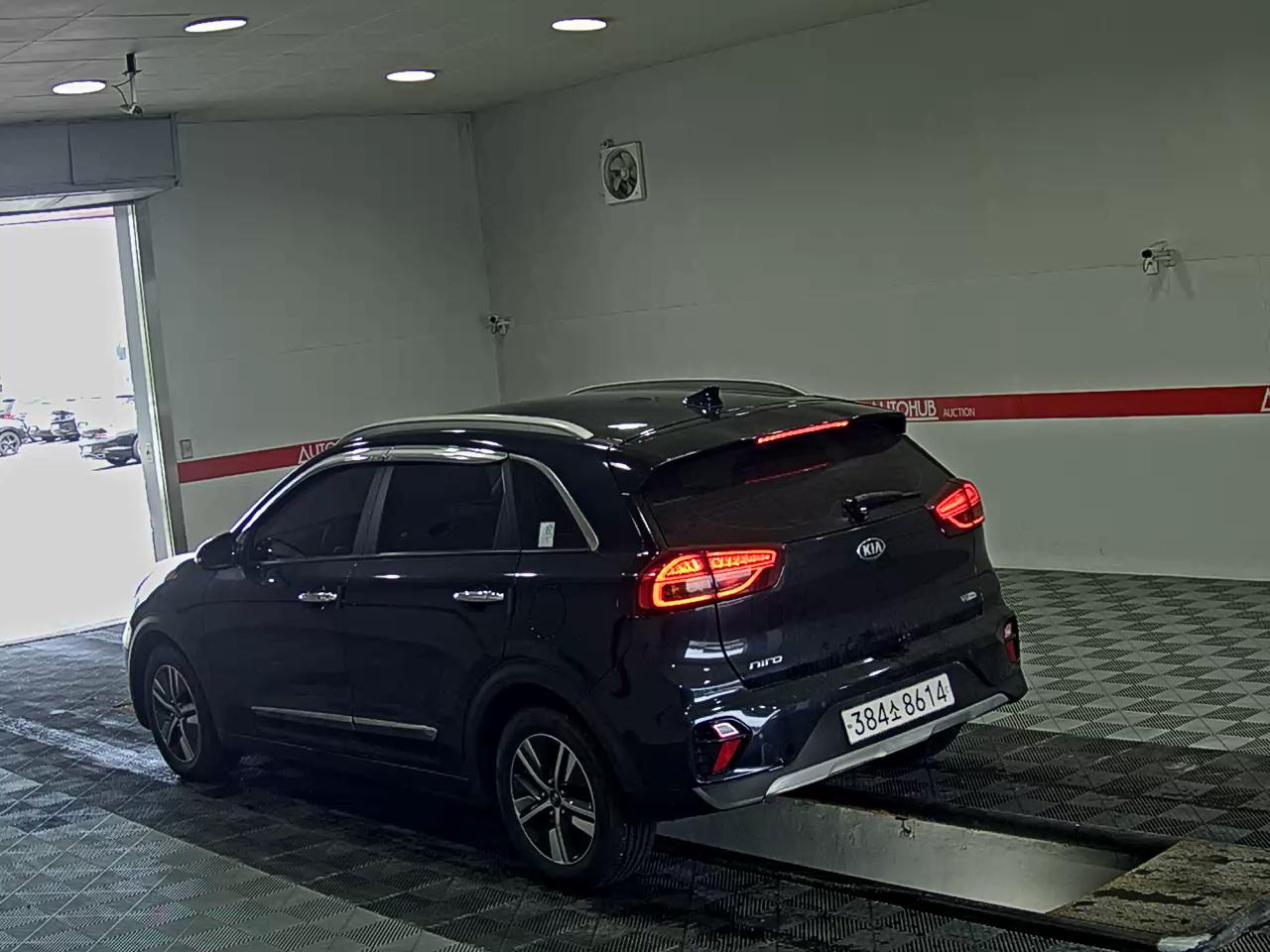 2021 - kia niro