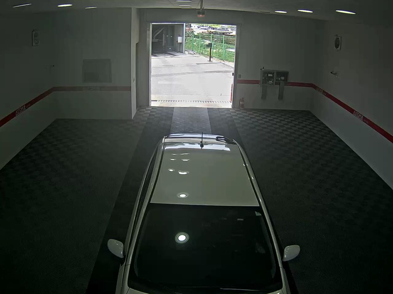 2011 - toyota prius
