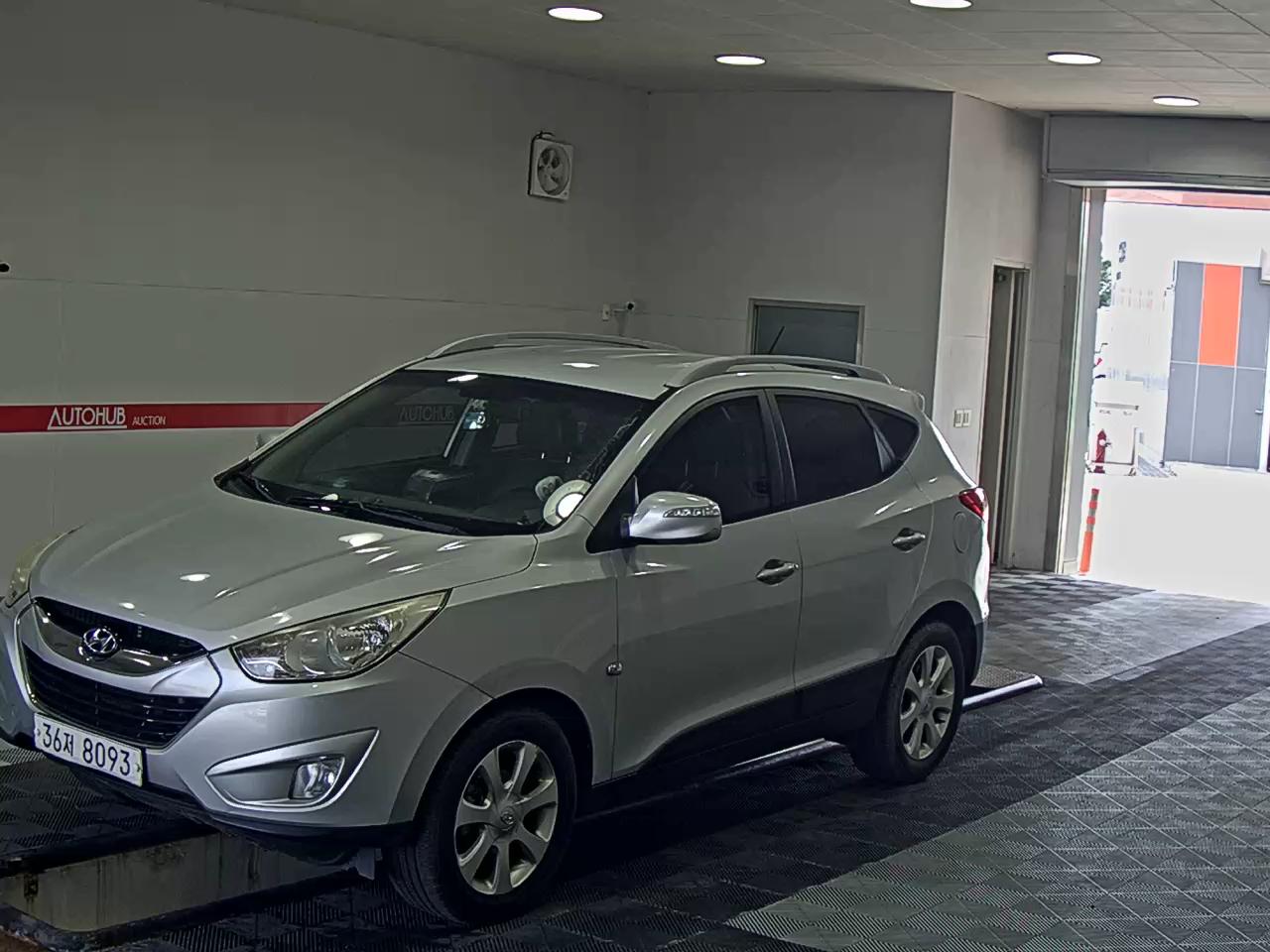 HYUNDAI TUCSON ix R20 LX20
