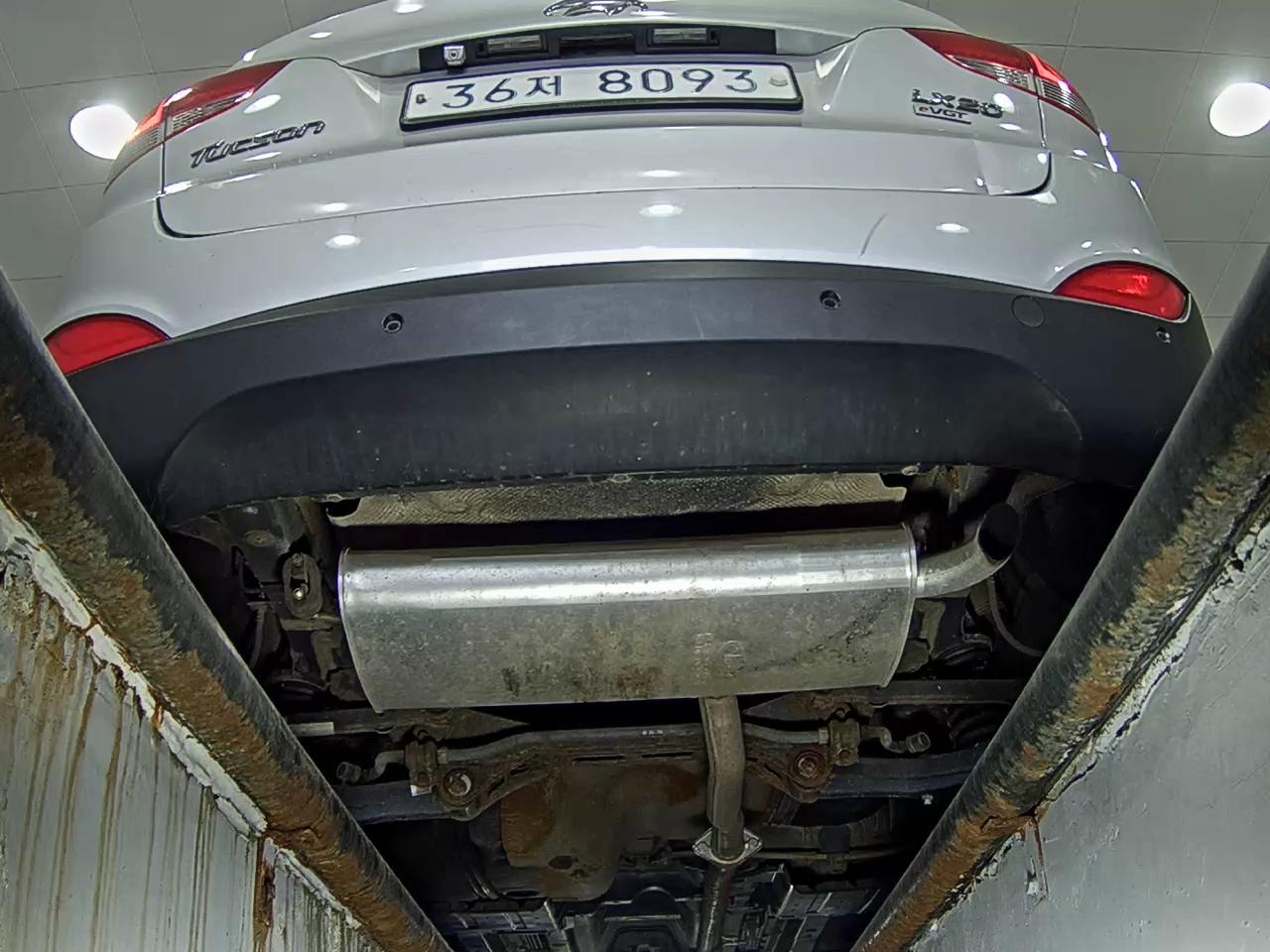 2011 - hyundai tucson