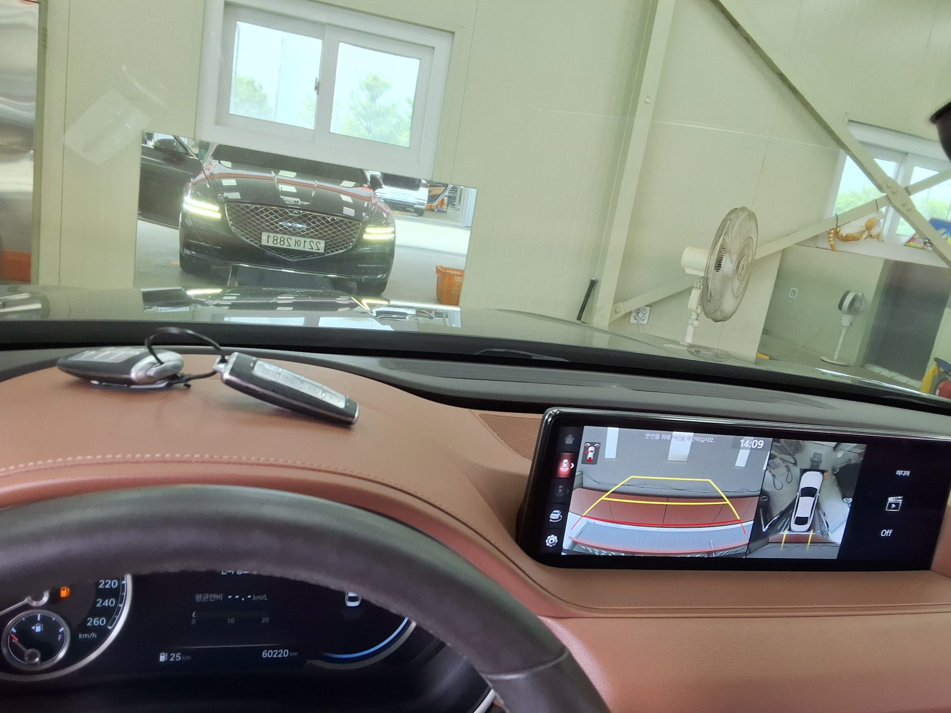 2021 - genesis g80