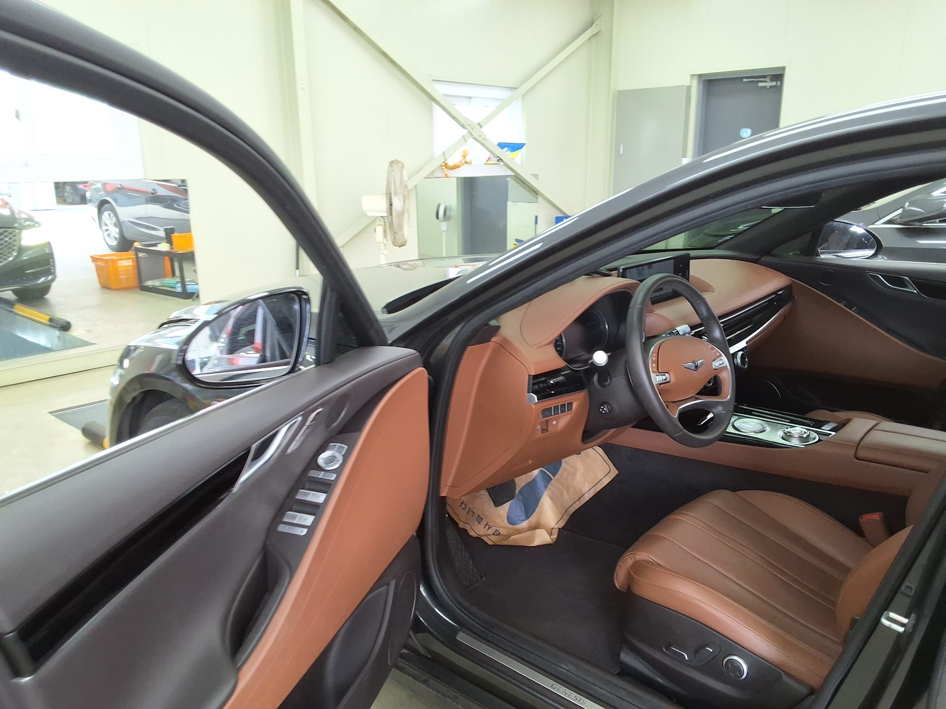 2021 - genesis g80