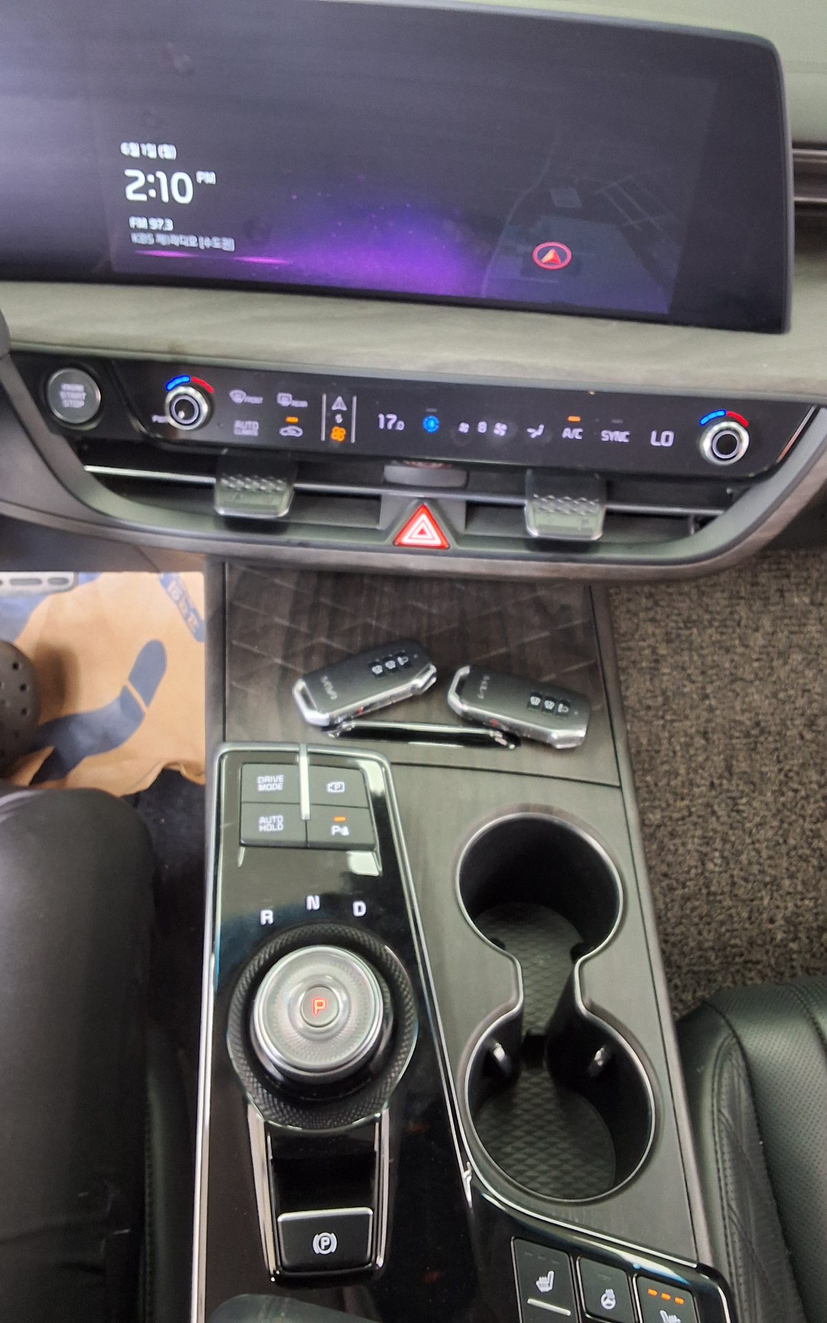 2022 - kia k8