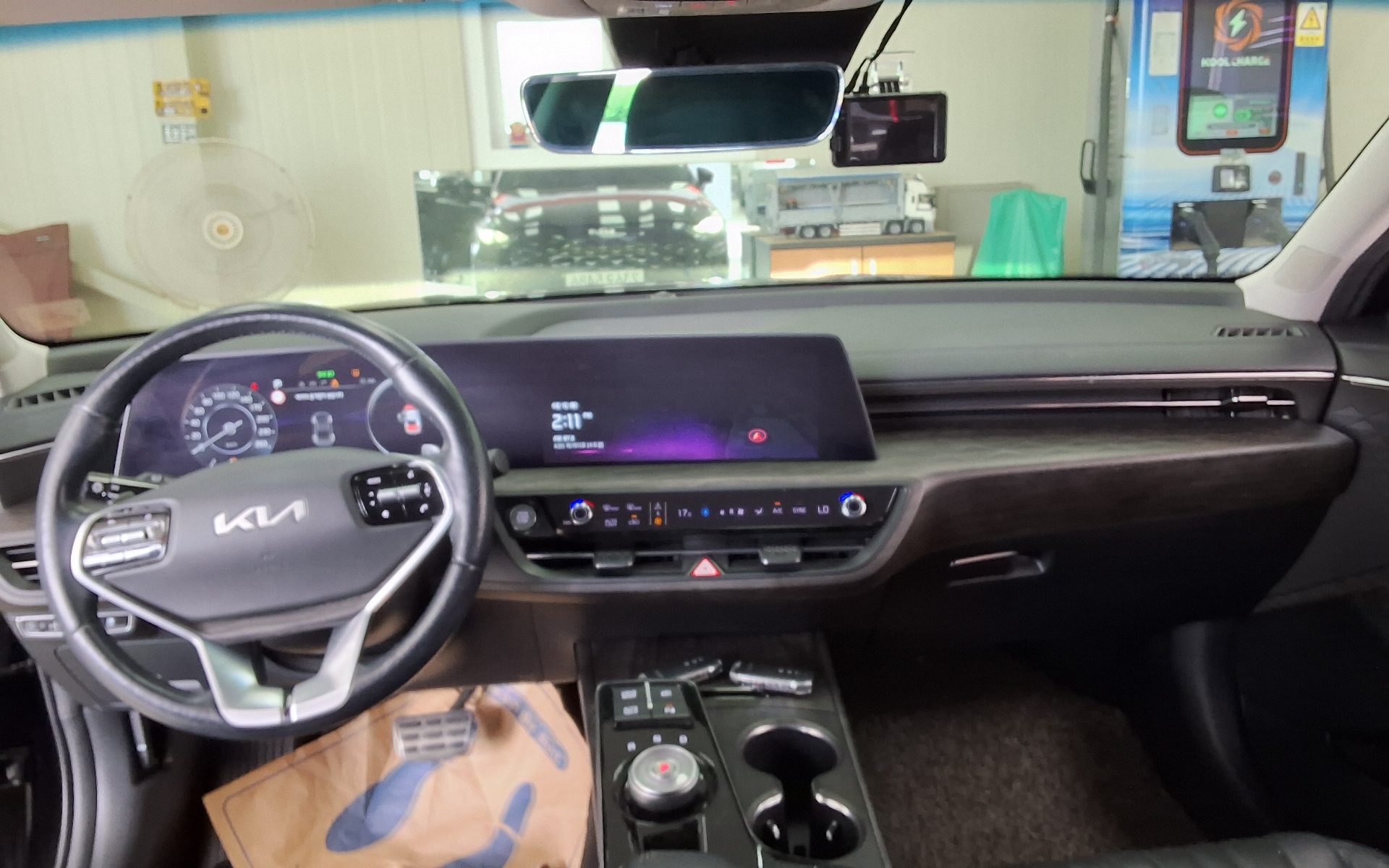 2022 - kia k8