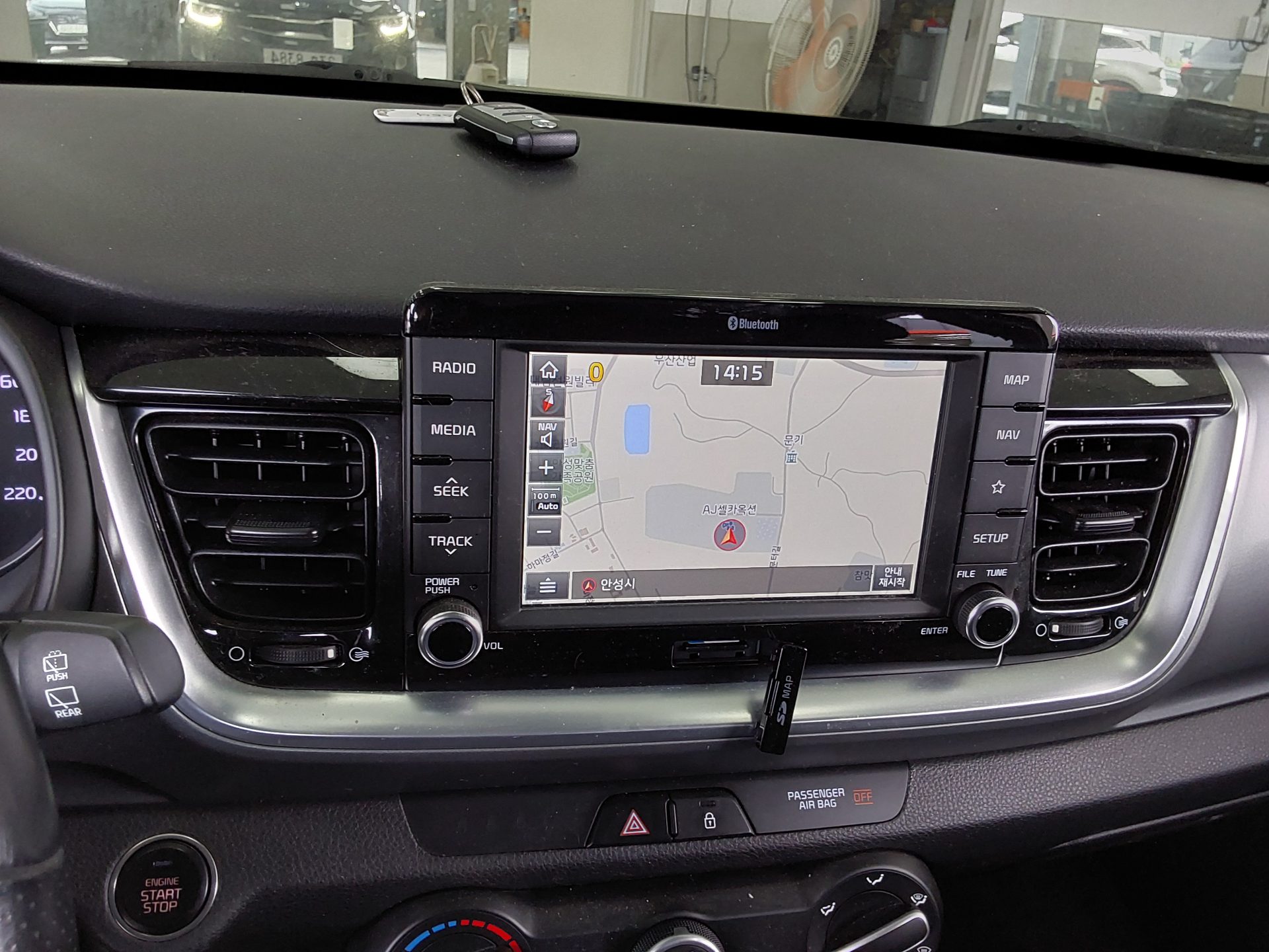 2019 - kia stonic
