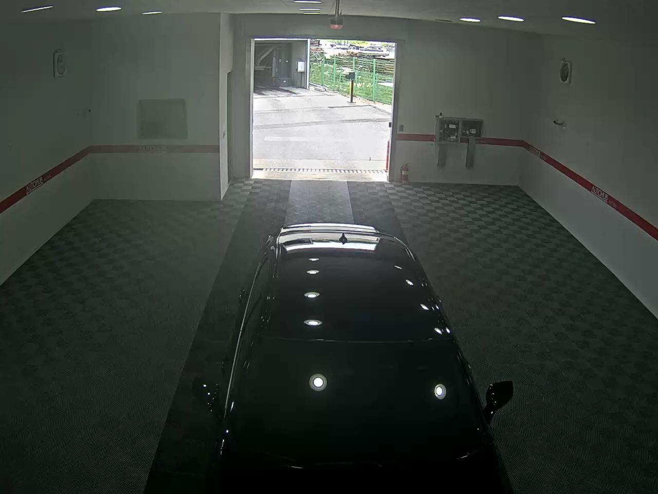 2022 - kia k8