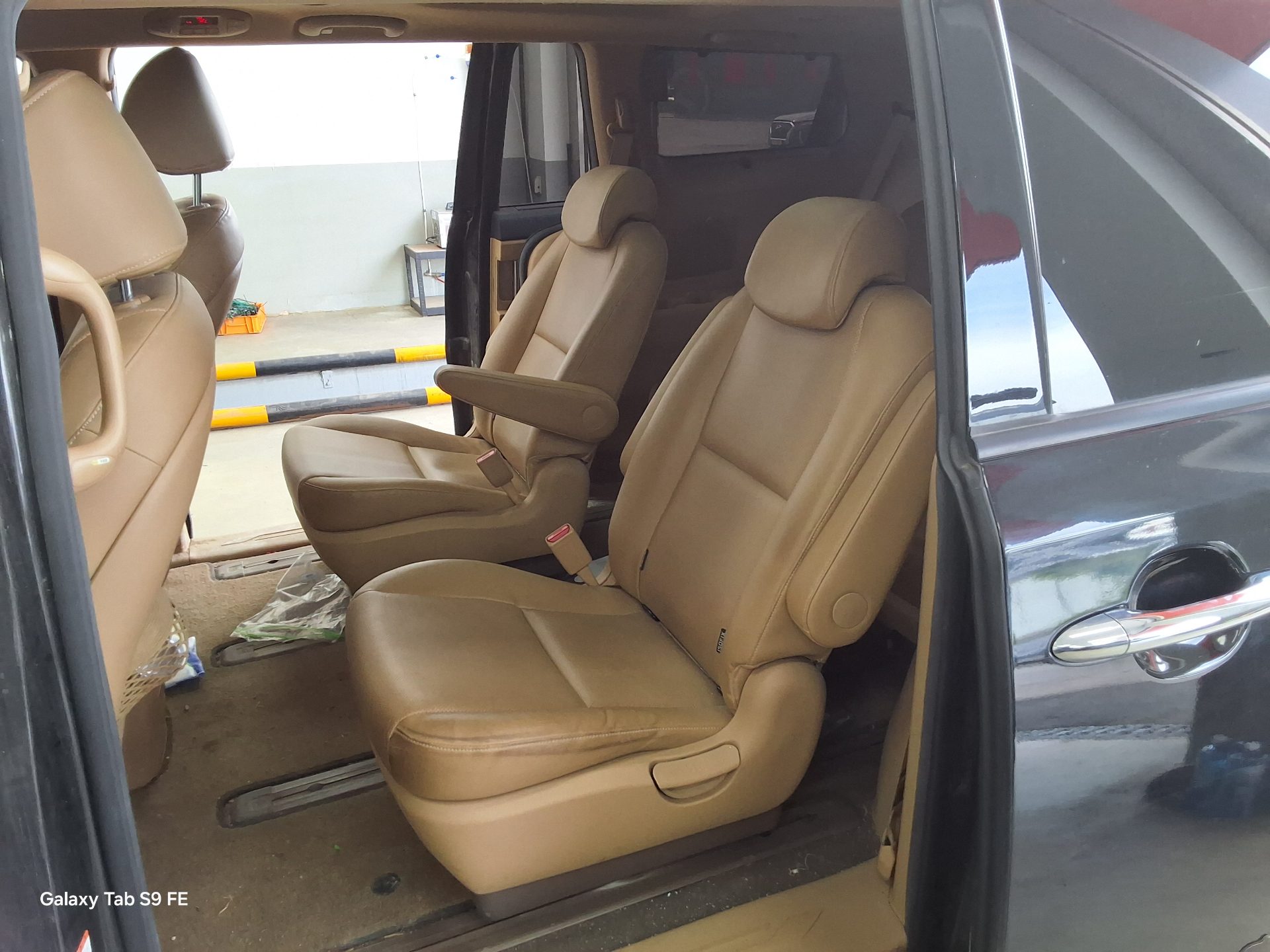 2017 - kia carnival