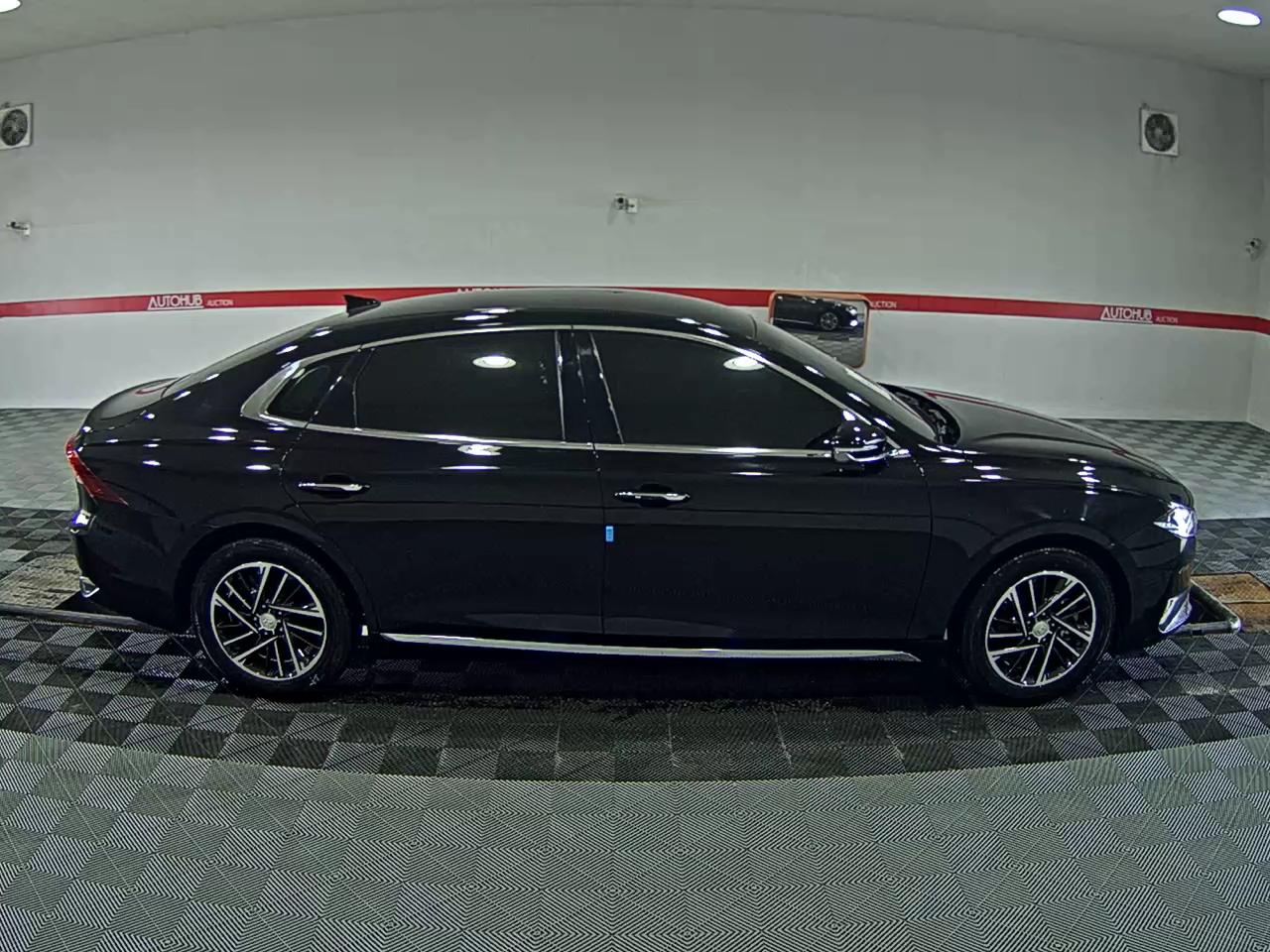 2020 - hyundai grandeur