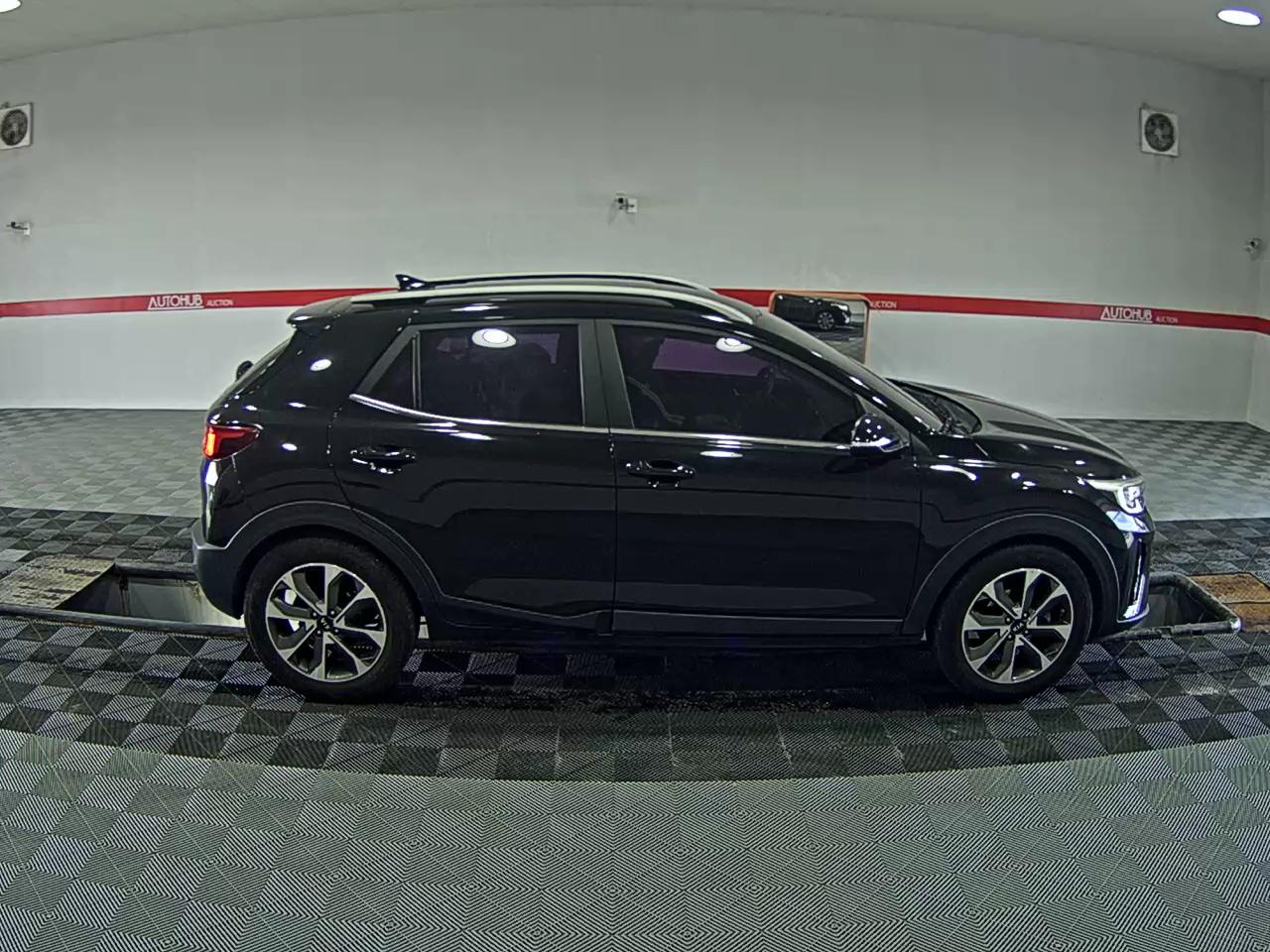 2019 - kia stonic