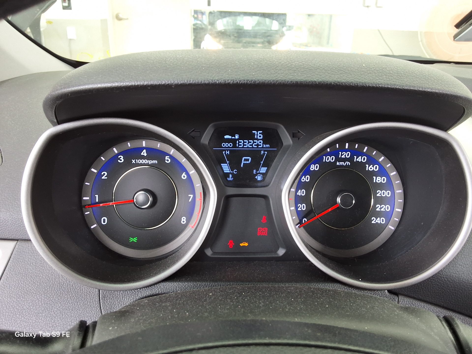 2011 - hyundai avante
