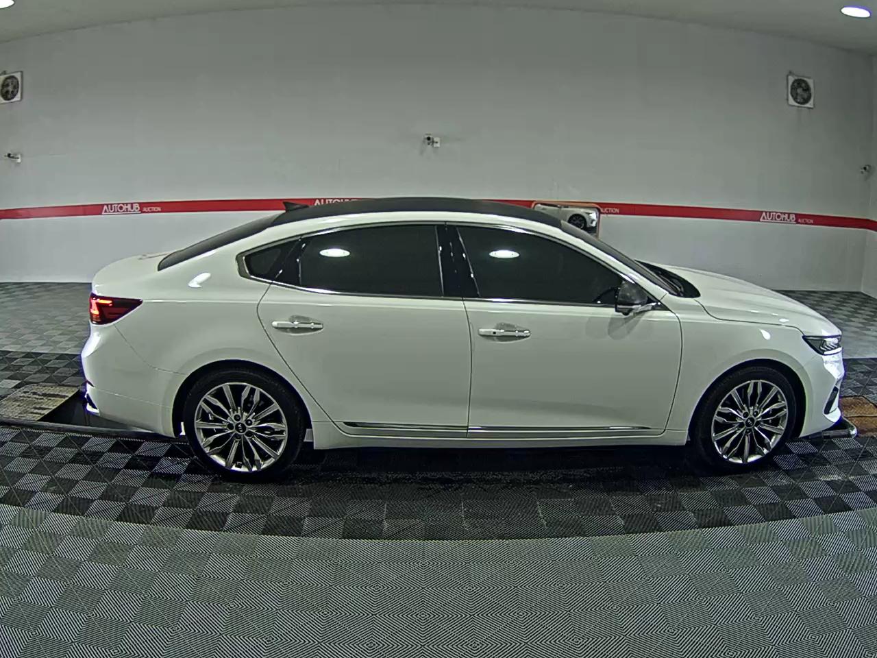 2020 - kia k7