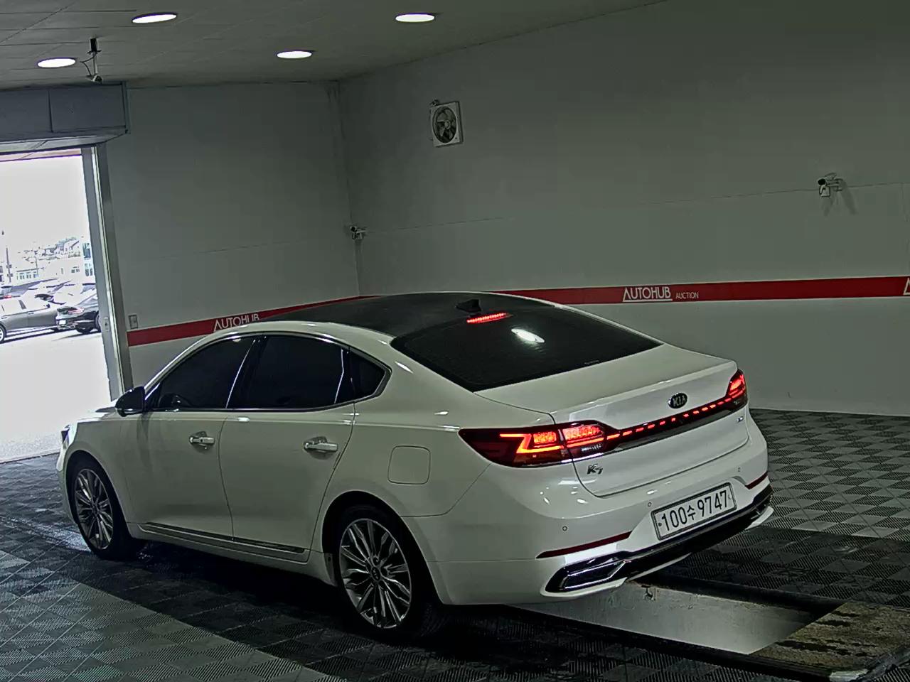 2020 - kia k7
