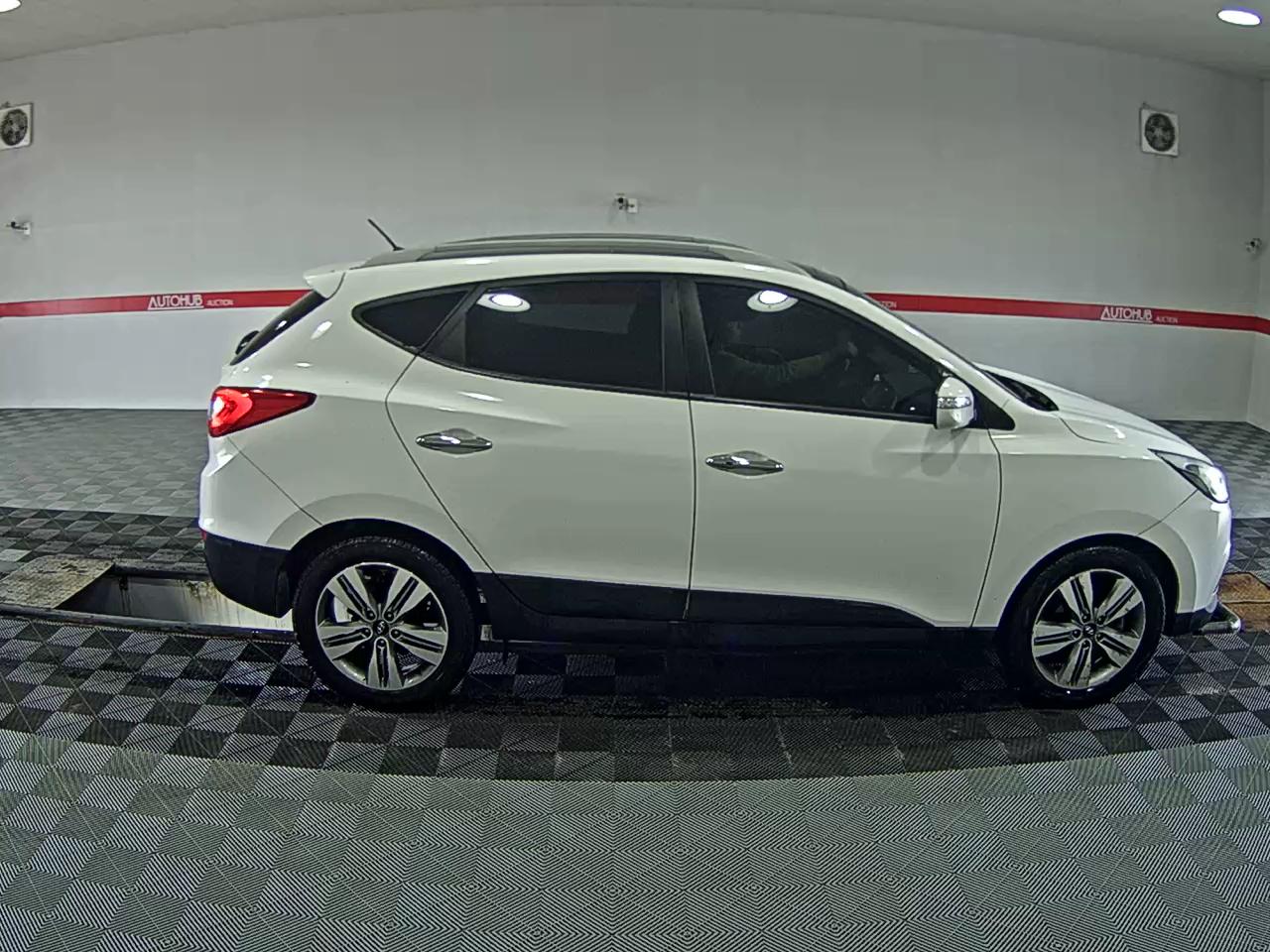 2015 - hyundai tucson