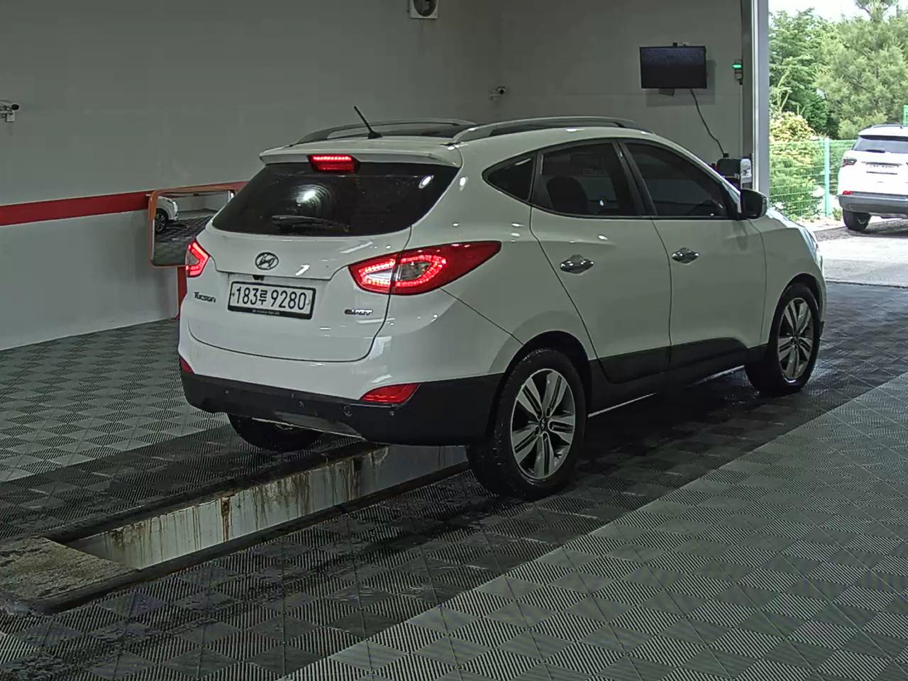 2015 - hyundai tucson