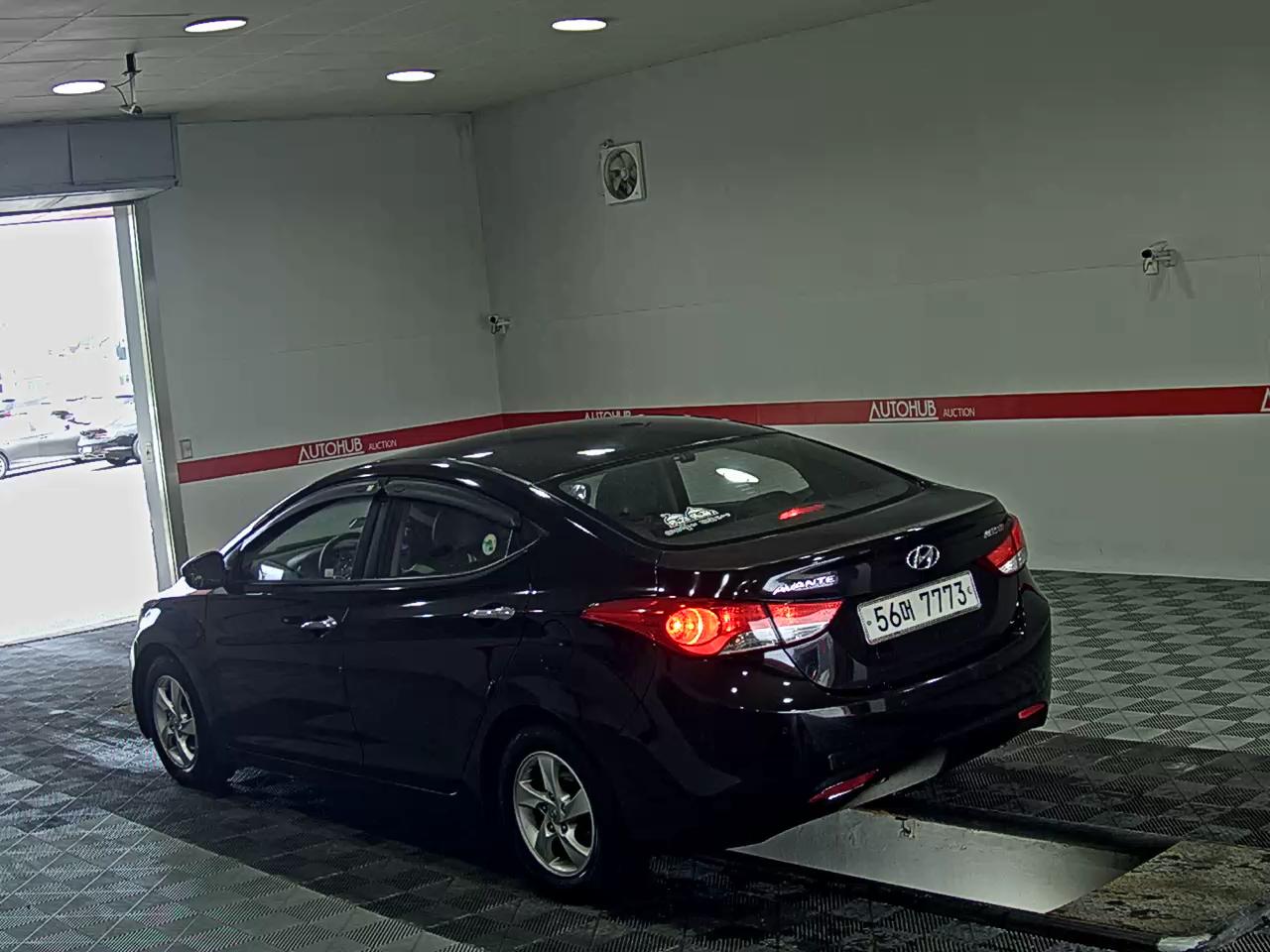2011 - hyundai avante