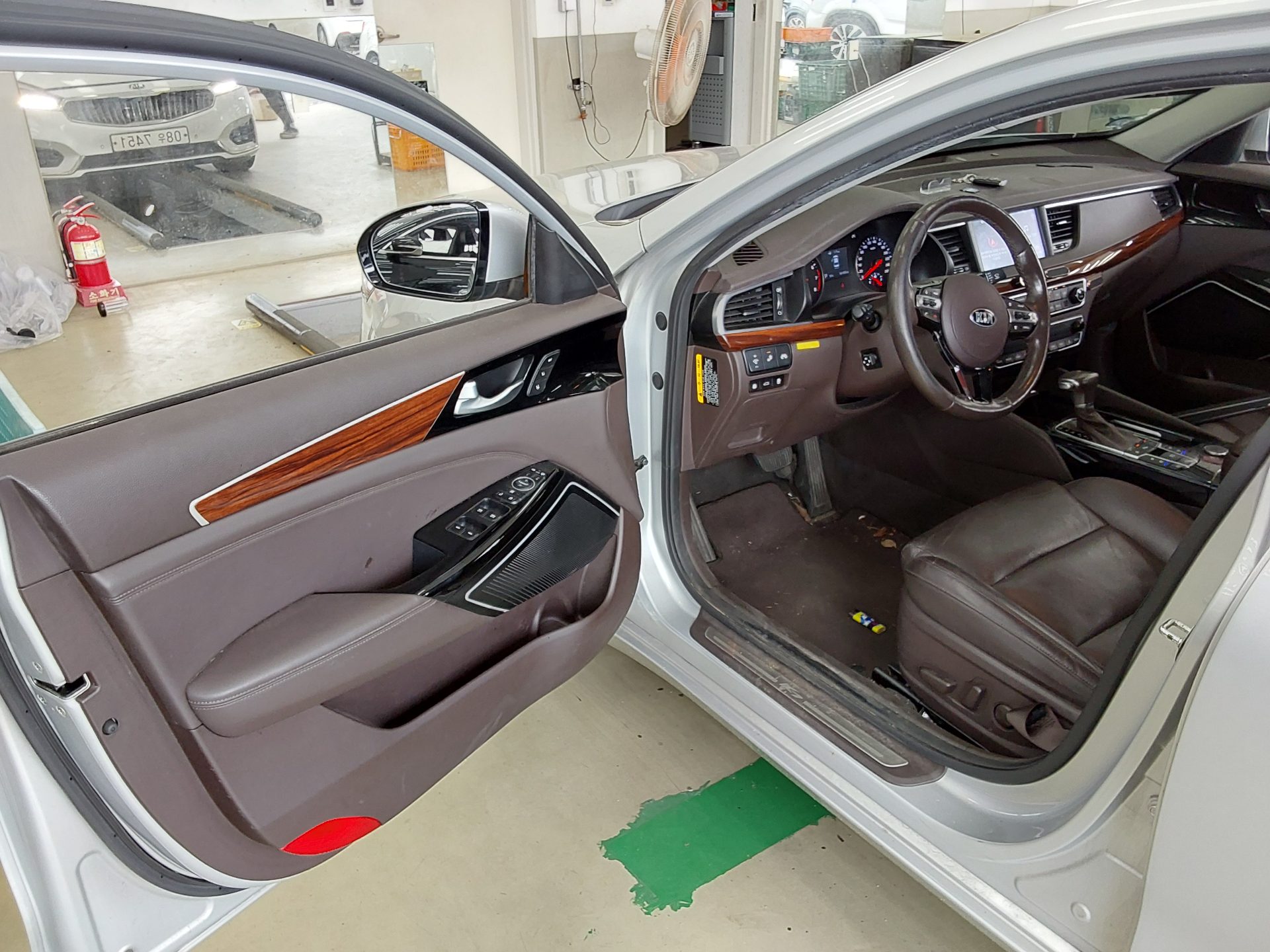 2017 - kia k7