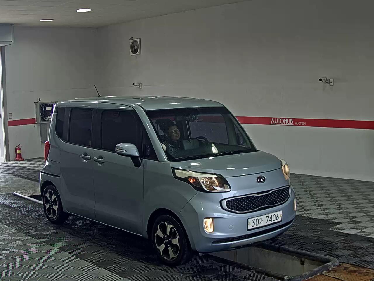 2013 - kia ray