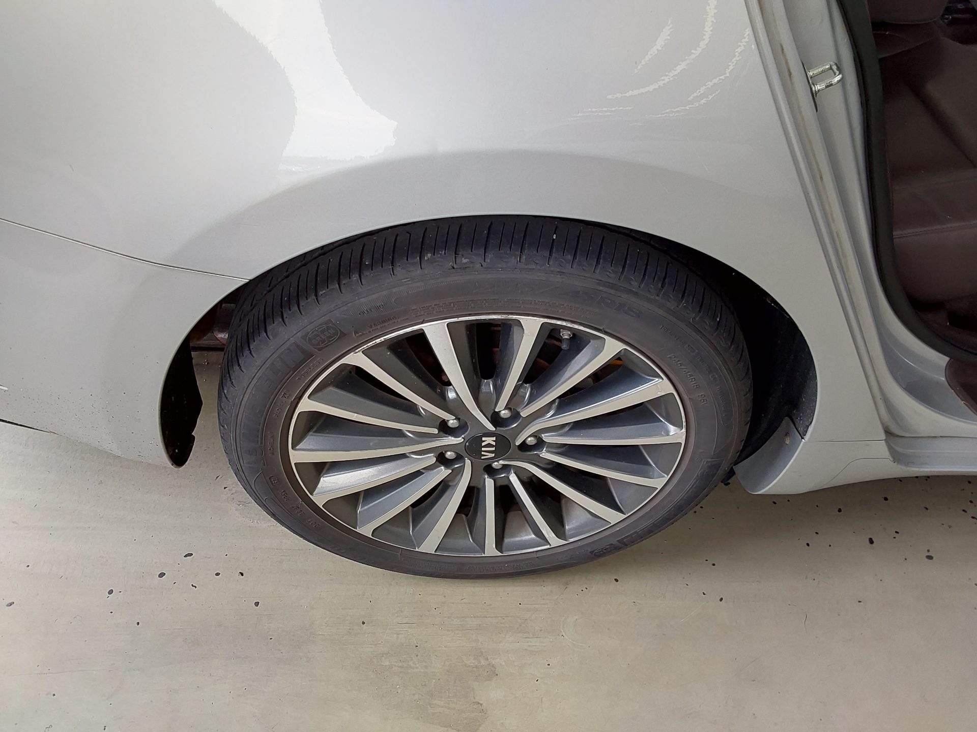 2017 - kia k7